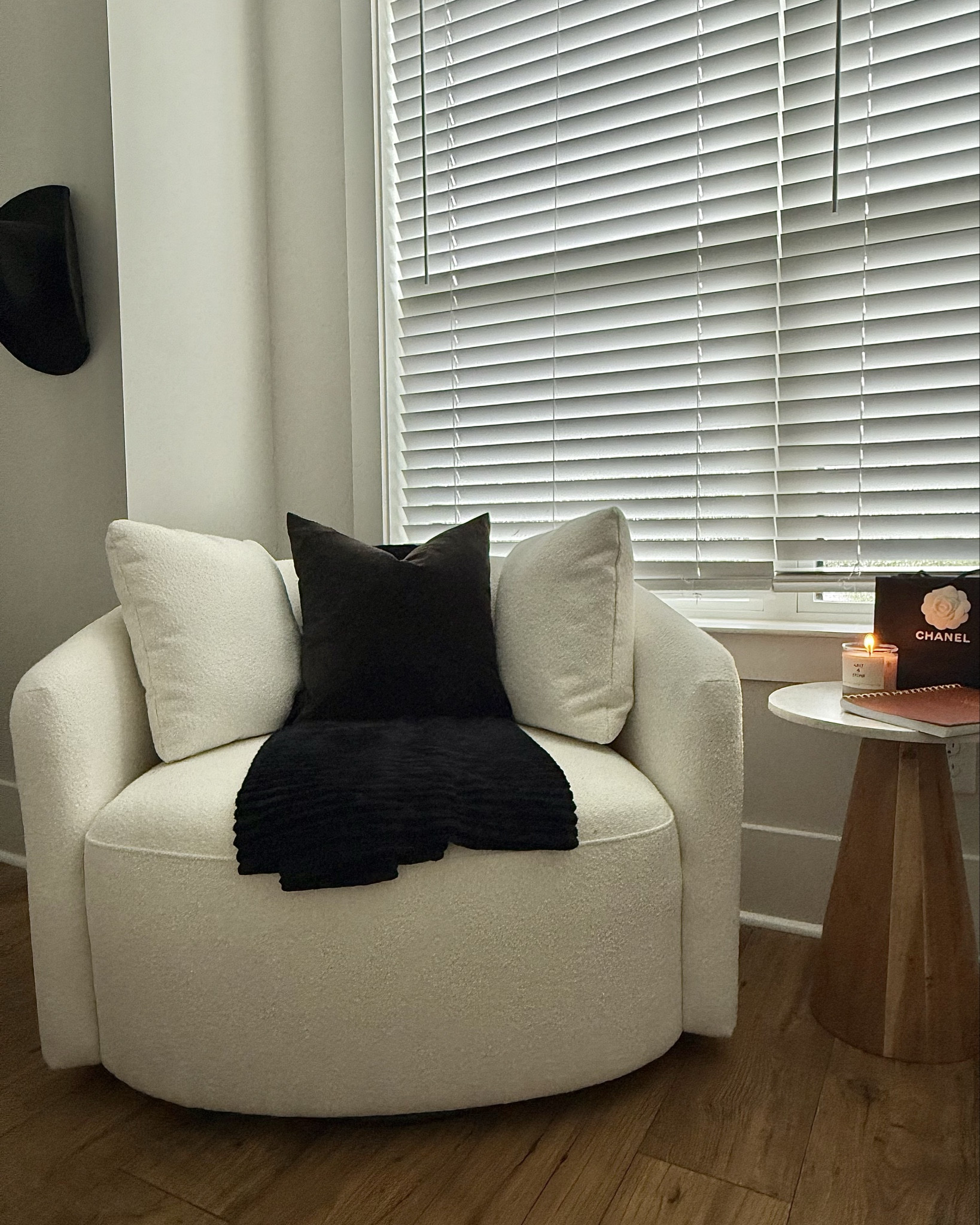 When your favorite and most popular Drew Barrymore x Wal Mart chair goes on sale 🤸🏽

#LTKSaleAlert