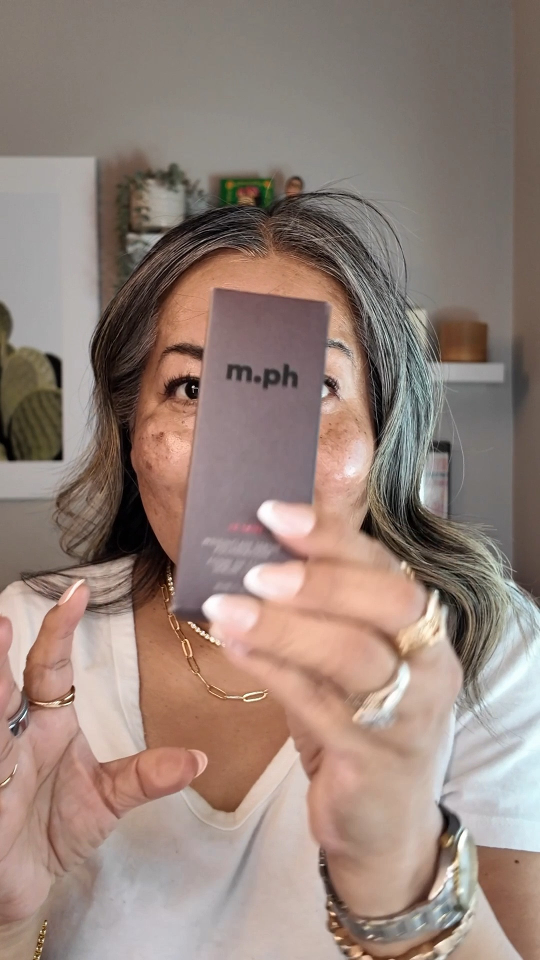 m.ph by Mary Phillips Le Skin Weightless Serum Foundation was so good on my mature combo oily skinn

#LTKOver40 #LTKBeauty