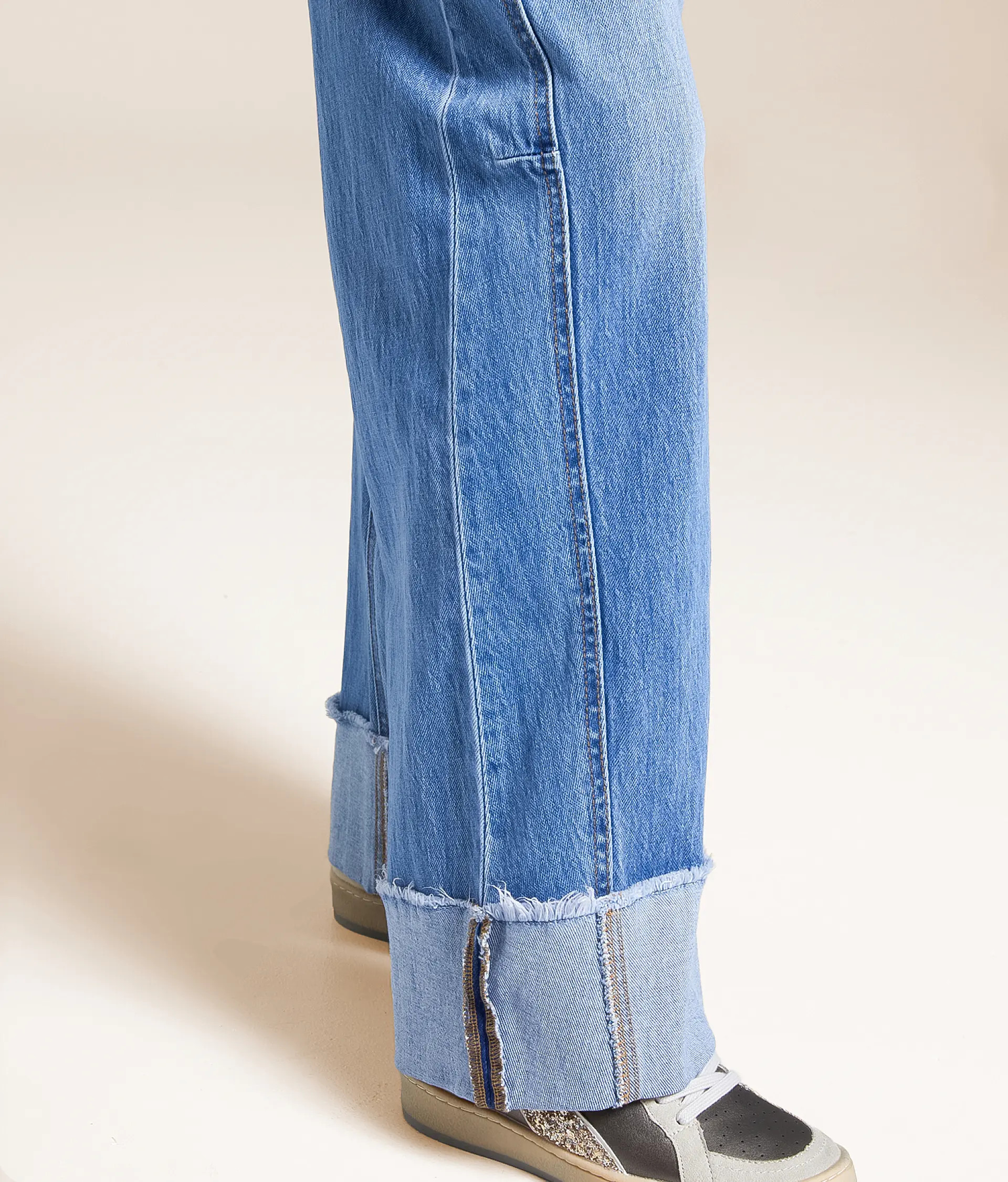 Olivia Wide Leg Stretch Jean | Buckle