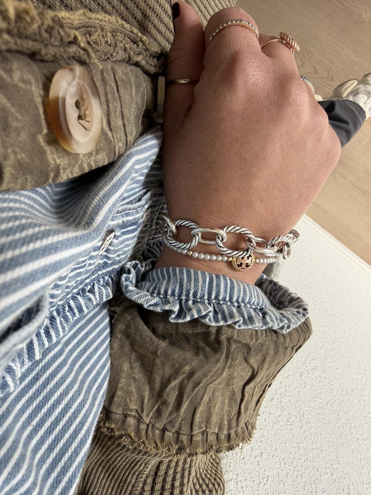 My go to bracelet! I’ve had it nearly a year and still in great condition.

#LTKgrwm #LTKootd #LTKOver40