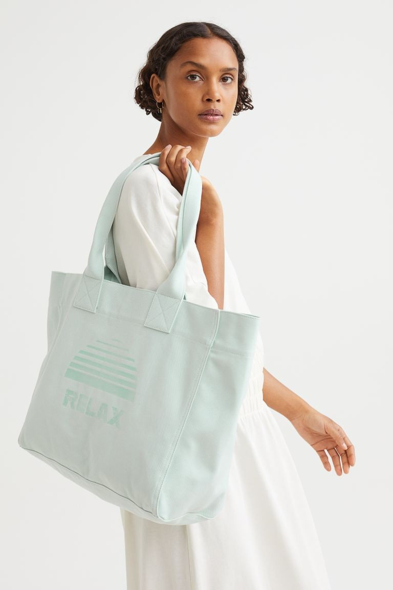 Printed Shopper | H&M (US + CA)