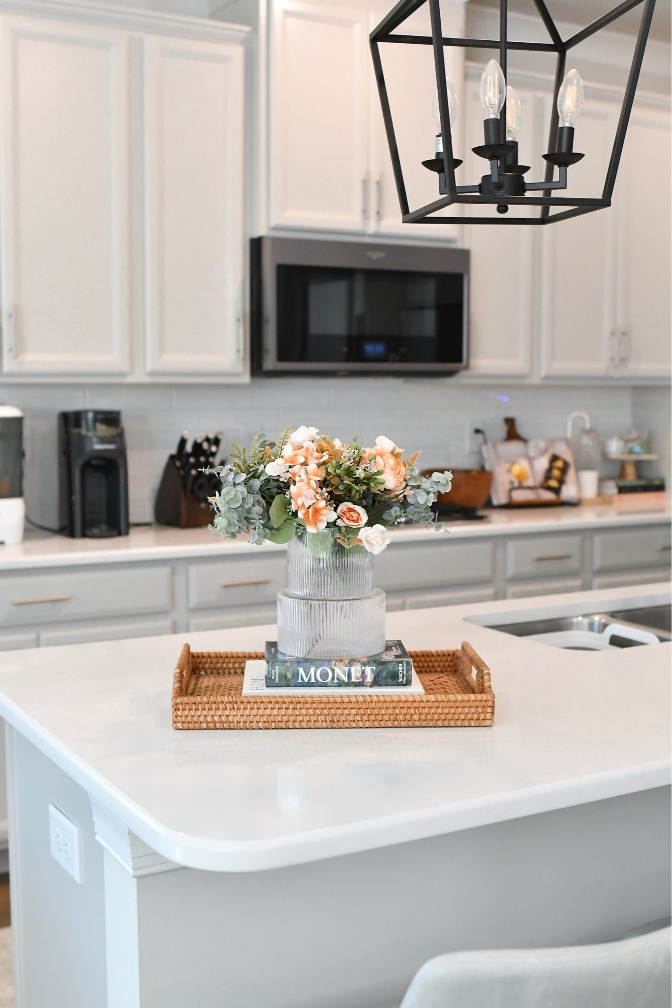 Kitchen florals 🌸