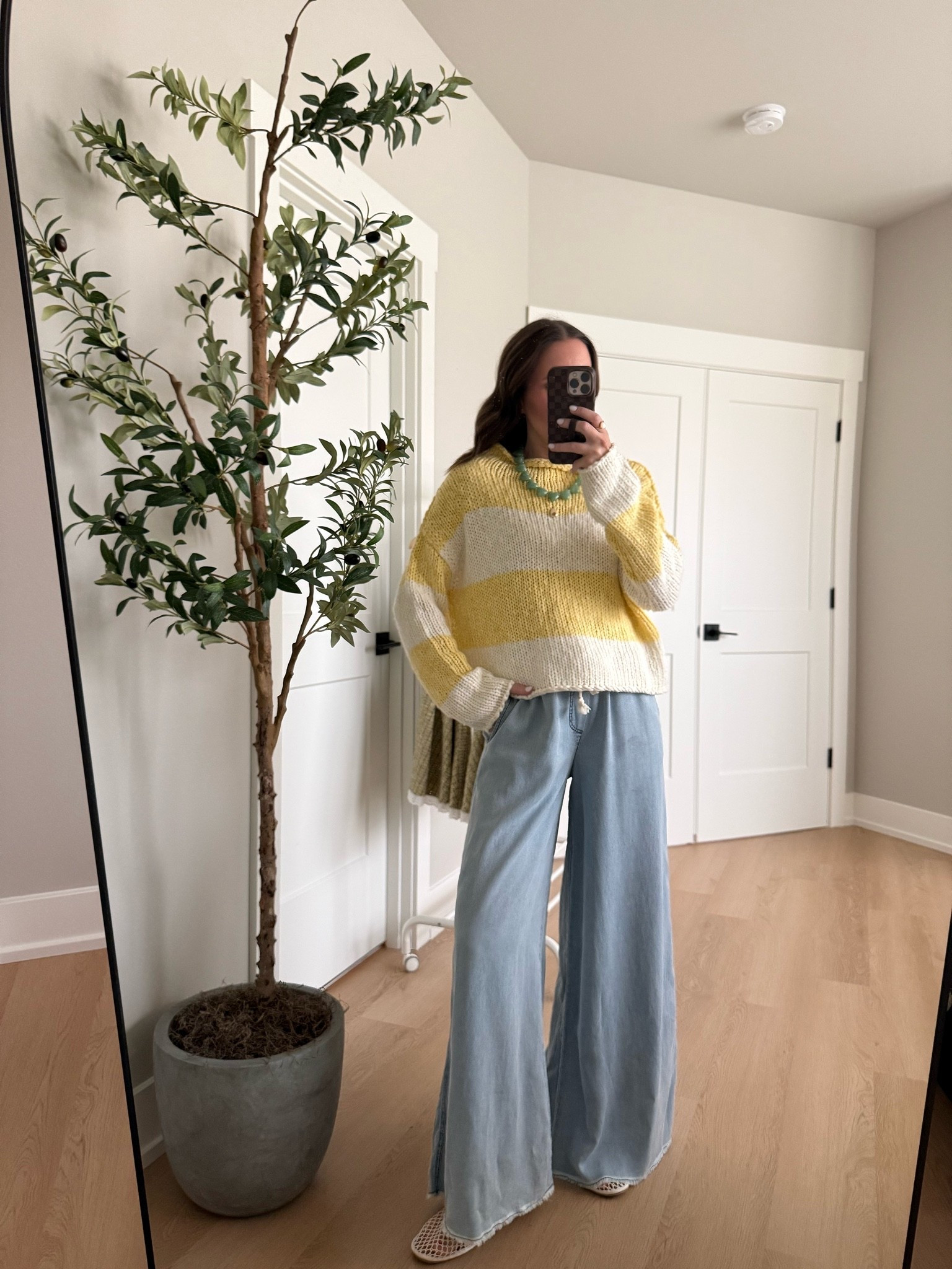 Outfit on sale! The softest denim pull on pants and the cutest chunky knit sweater. Currently 30% off with code FAVS30. Wearing a medium sweater and small pants

Social threads, summer style, casual style, pull on pants, free people, outfit idea