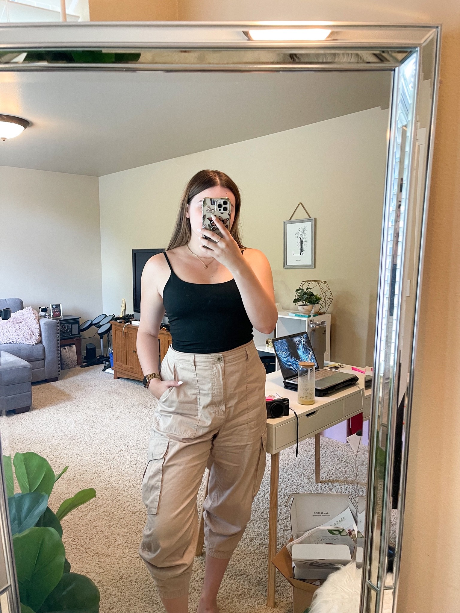 Casual and simple first day of fall outfit. Featuring high waisted cargo pants!

I’m wearing a M tank and size L pants

#LTKunder100 #LTKSeasonal #LTKstyletip