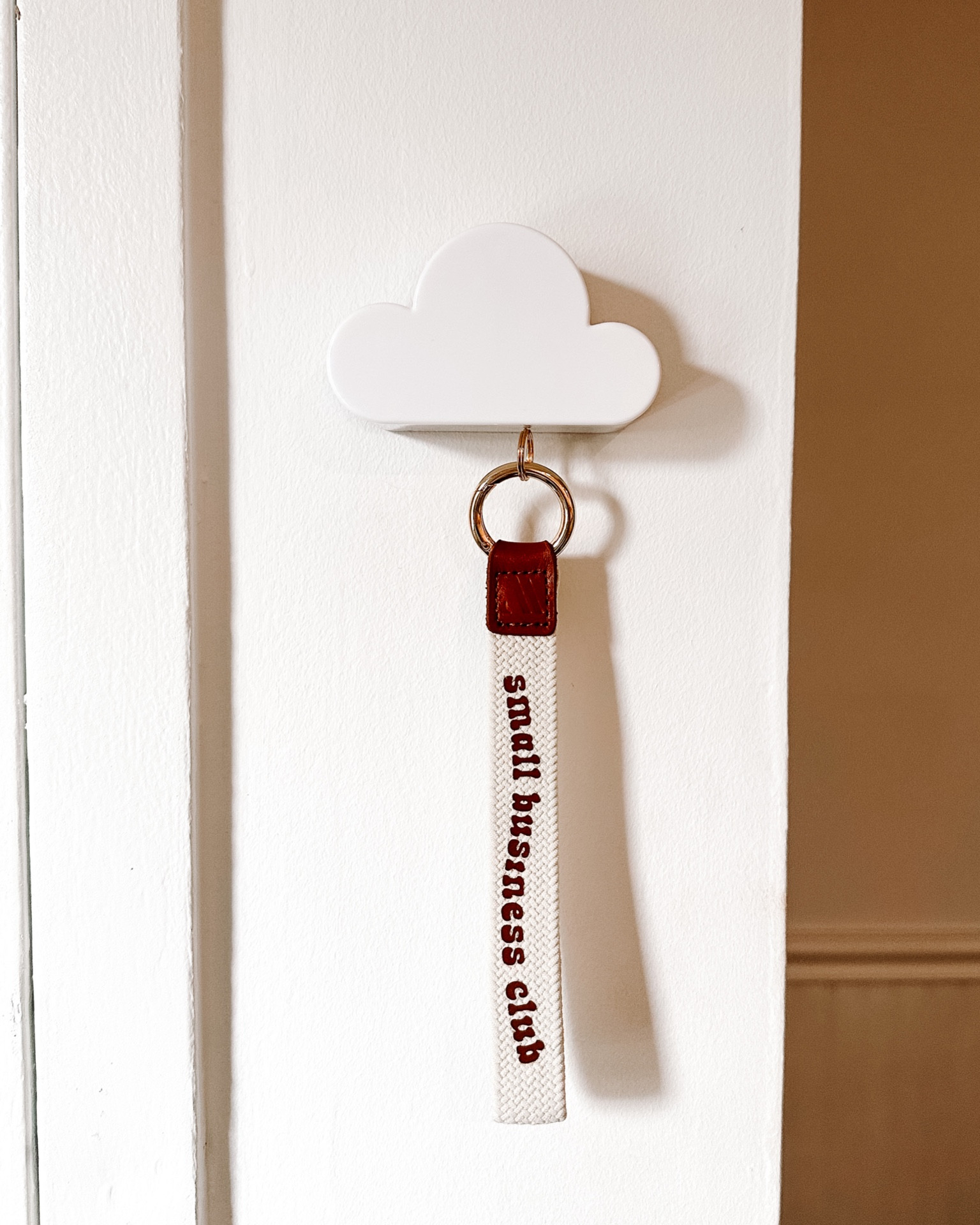 make a DIY keychain with your Cricut! All of the supplies are linked 🤎🔑

#LTKMostLoved #LTKtravel #LTKGiftGuide