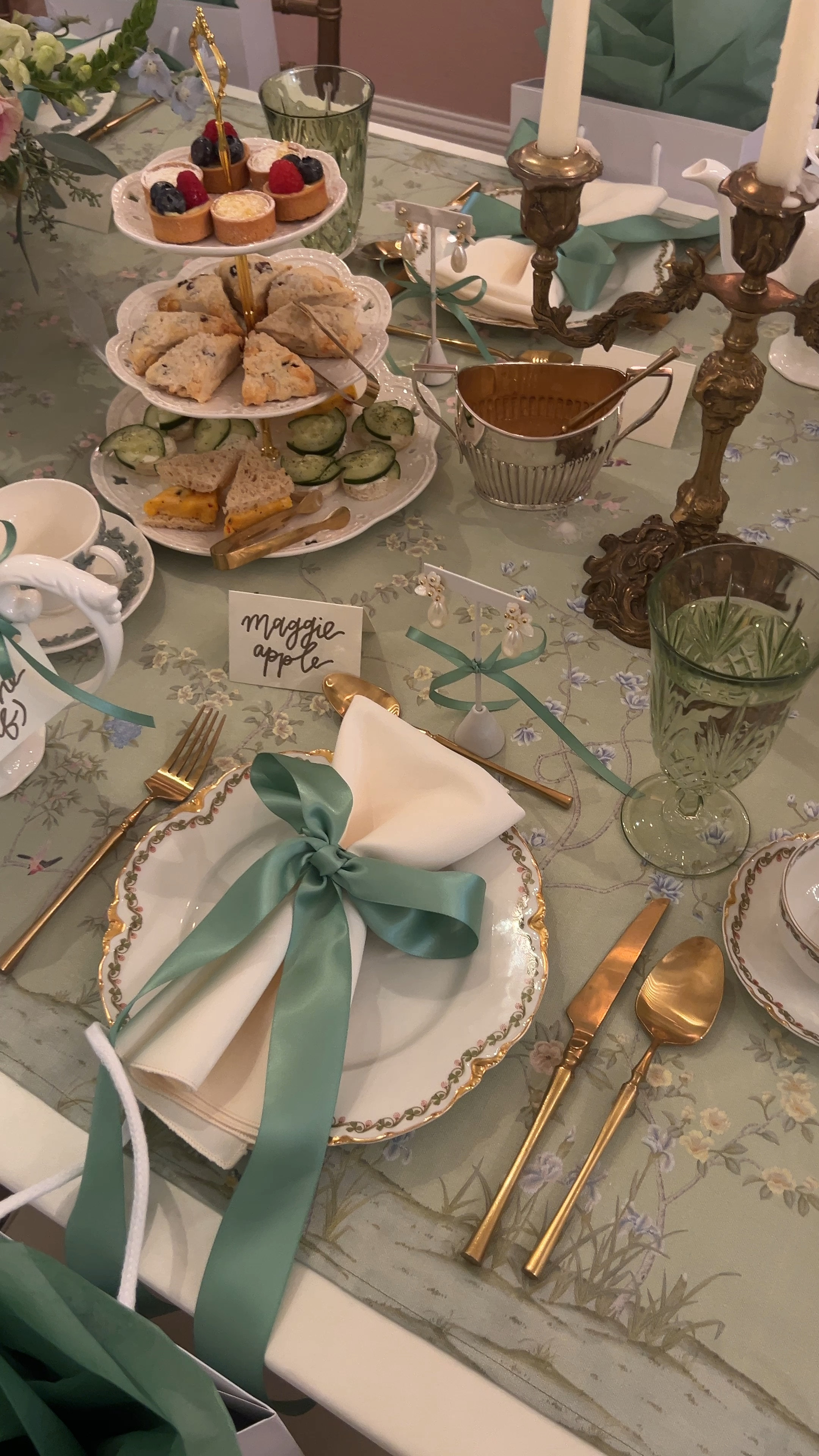 Pretty collaboration between two lovely ladies - Nicola Bathie McLaughlin x Caitlin Wilson 

#LTKHome