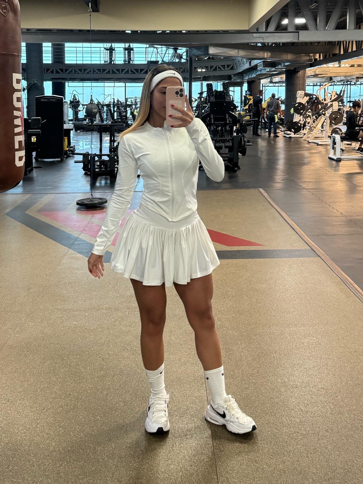 gym ootd🤍