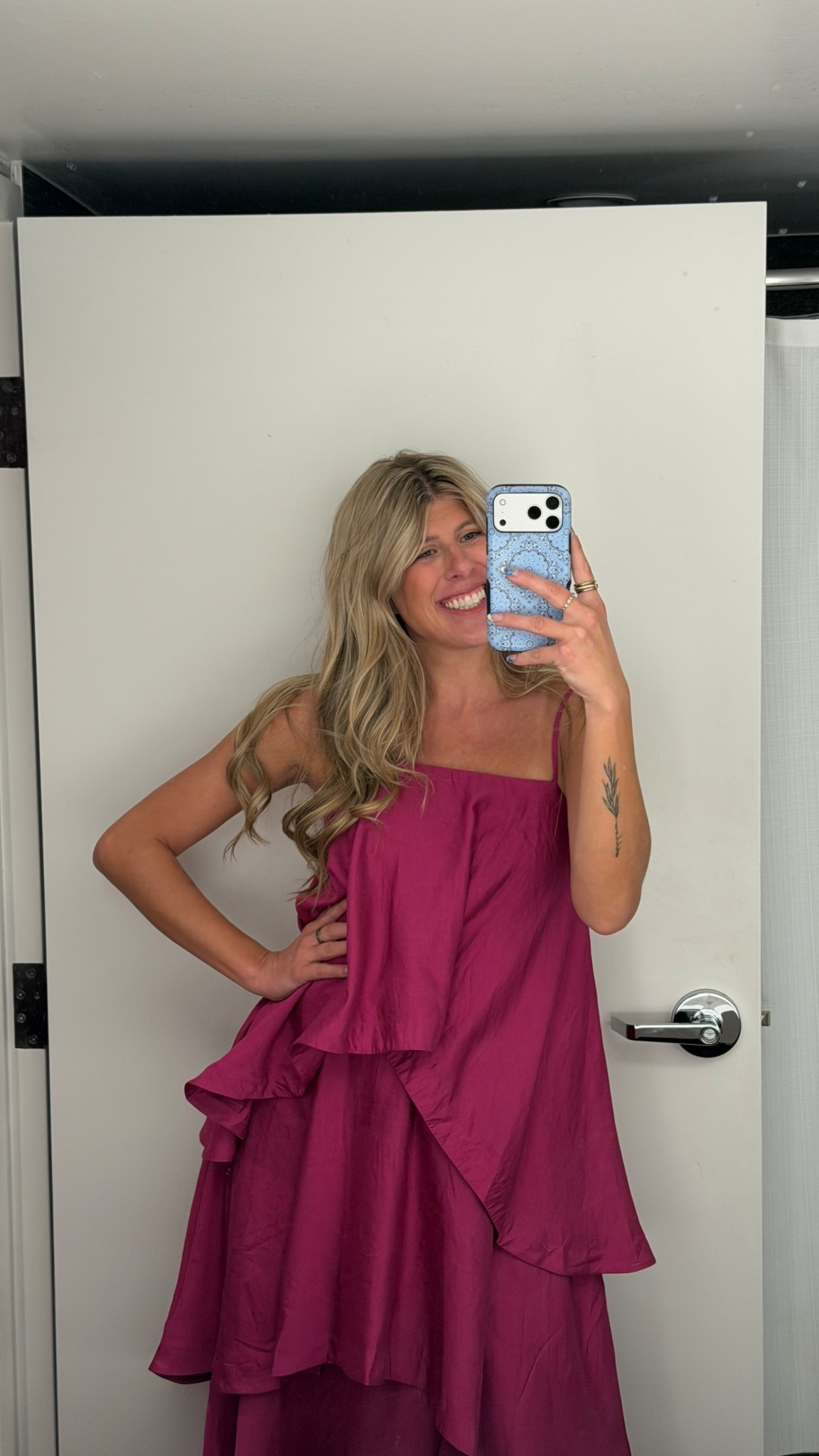 The perfect wedding guest dress does exsist. You could wear this in the summer, spring, fall, or winter. The dress is so fun & has so much movement! It comes in so many colors on Elliatt’s website! 


Spring wedding guest dress | summer wedding guest dress | Maxi dress

#LTKWedding #LTKootd #LTKSeasonal