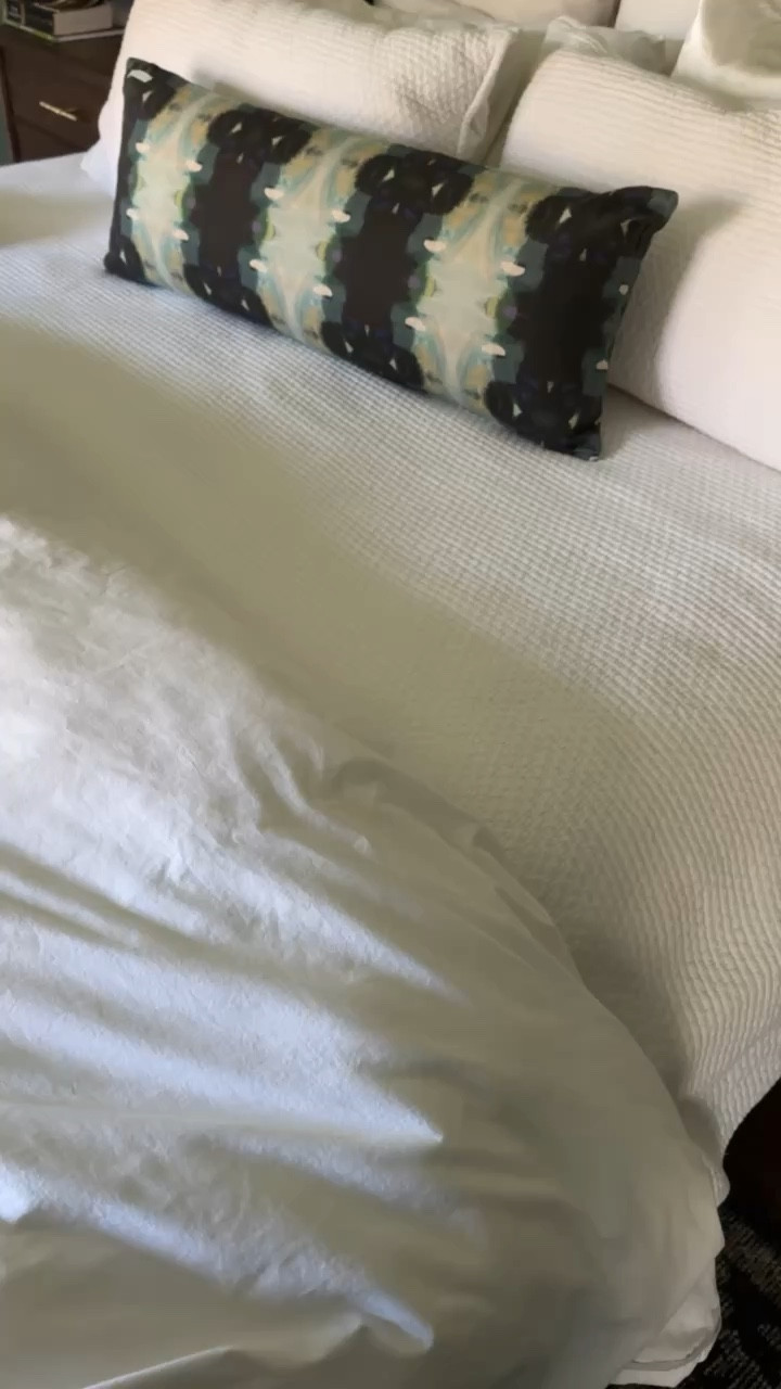 Our Serena and Lily bedding is on sale! This quilt is the best weight and such a luxurious feel. 

#LTKsalealert #LTKVideo #LTKhome