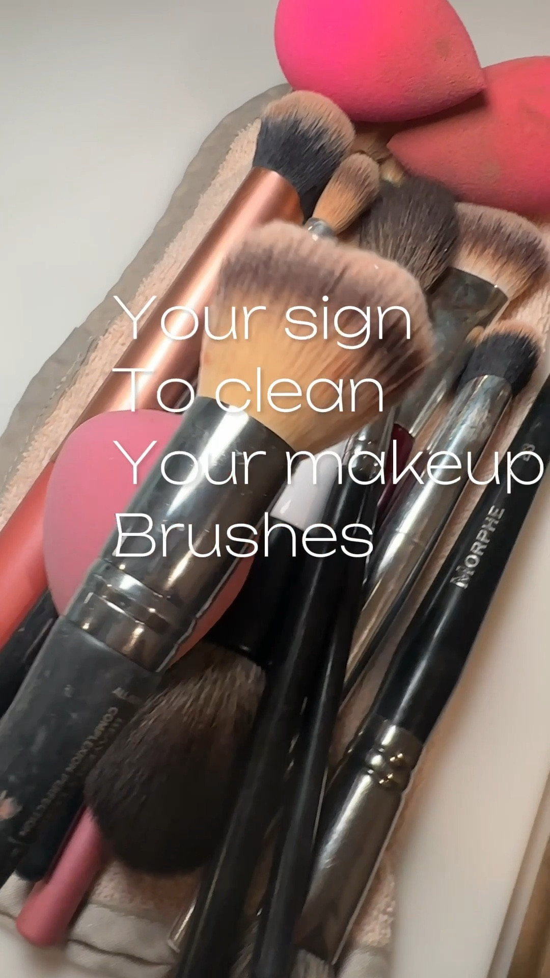 ✨ Your sign to clean your makeup brushes before the holiday parties! ✨
🎉 Don’t let dirty brushes ruin your flawless look this season! 🧖‍♀️✨ Keeping your brushes clean not only helps with makeup application but also keeps your skin glowing and free from breakouts.
🧼✨ I’m using:
💜 Beauty Blender Lavender Makeup Brush Cleaner – gentle and refreshing for your brushes!
🌿 EcoTools Makeup Brush Shampoo – eco-friendly and perfect for a deep clean. (I was running low so I used the rest of this first then switched to the beauty blender cleaner)  
🧴 Silicone Brush Cleaner Bowl – makes cleaning a breeze and gets into every bristle!
Swipe up to grab your essentials and make your brushes holiday-ready!
#BeautyTips #MakeupBrushCare #CleanBrushes #FlawlessFinish #HolidayReady #SkincareRoutine #EcoFriendlyBeauty #BeautyLovers #MakeupTools #CleanSkin #HealthySkin

#LTKSeasonal #LTKBeauty #LTKselfcare