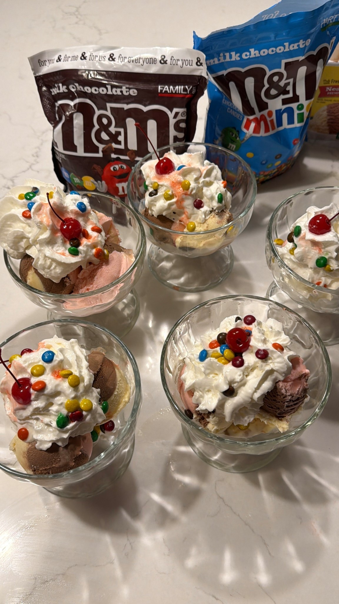 We love our Amazon ice cream bowls! The perfect touch to an ice cream night 😋