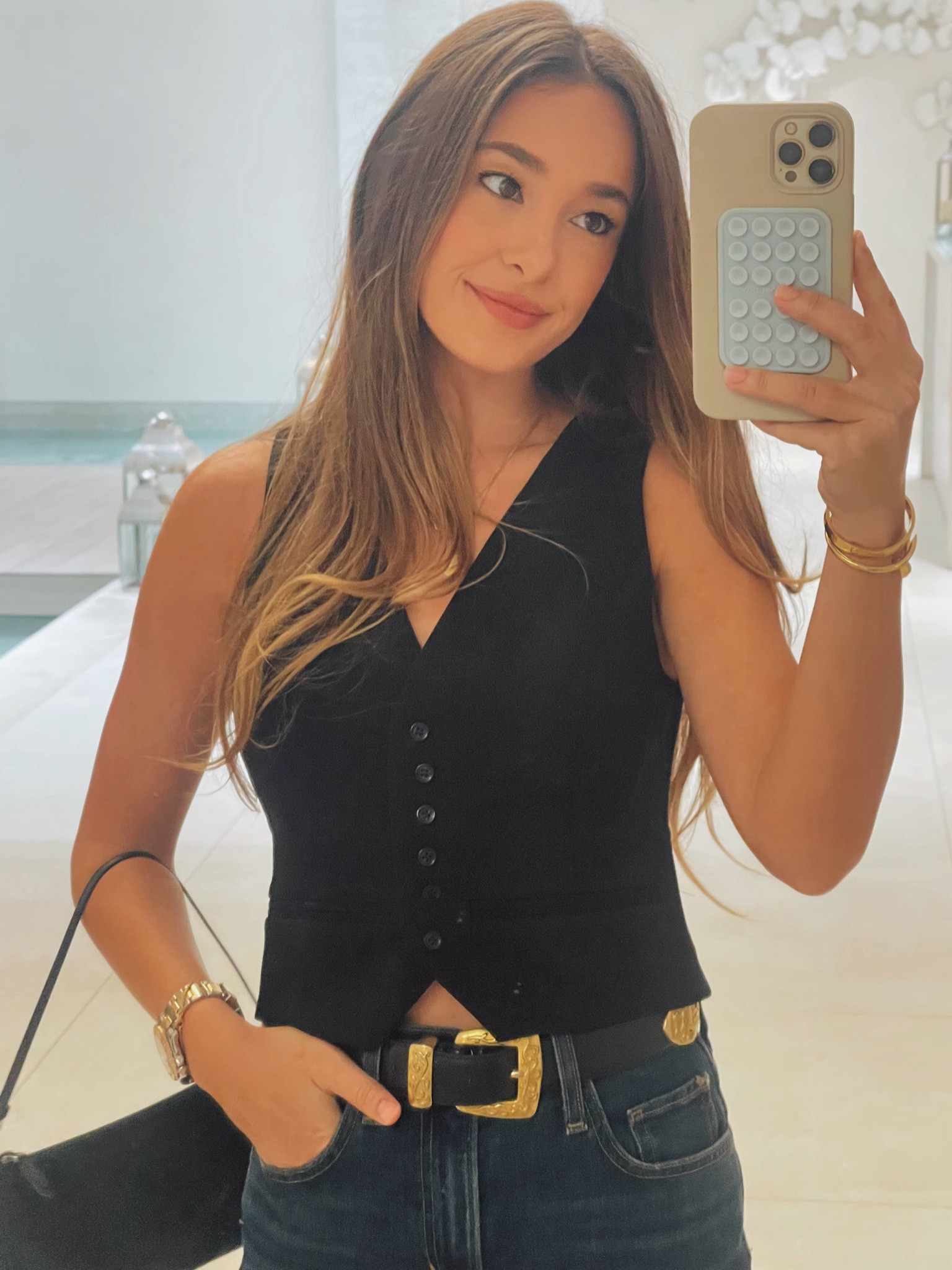 Finally got some pieces from Favorite Daughter. Love that they have denim for shorter people like me. No need for a tailor. 

#LTKStyleTip #LTKPetite