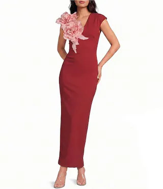 Zahara Plunge V-Neck Cap Sleeve 3D Floral Gown | Dillard's