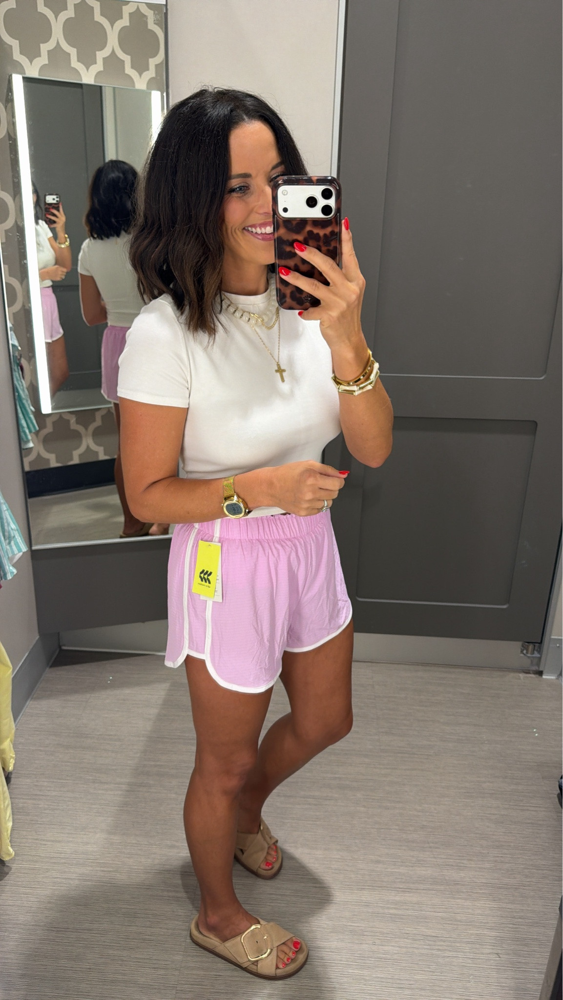 The cutest athletic shorts that don’t look too sporty 💗 The soft pink color is adorable, they’re lightweight, and perfect for everything from errands to walks. Wearing a small!

#TargetStyle #TargetFinds #TargetFashion #Athleisure #EverydayStyle #CasualOutfit #AffordableFashion #SummerStyle #LTKStyle #OOTD