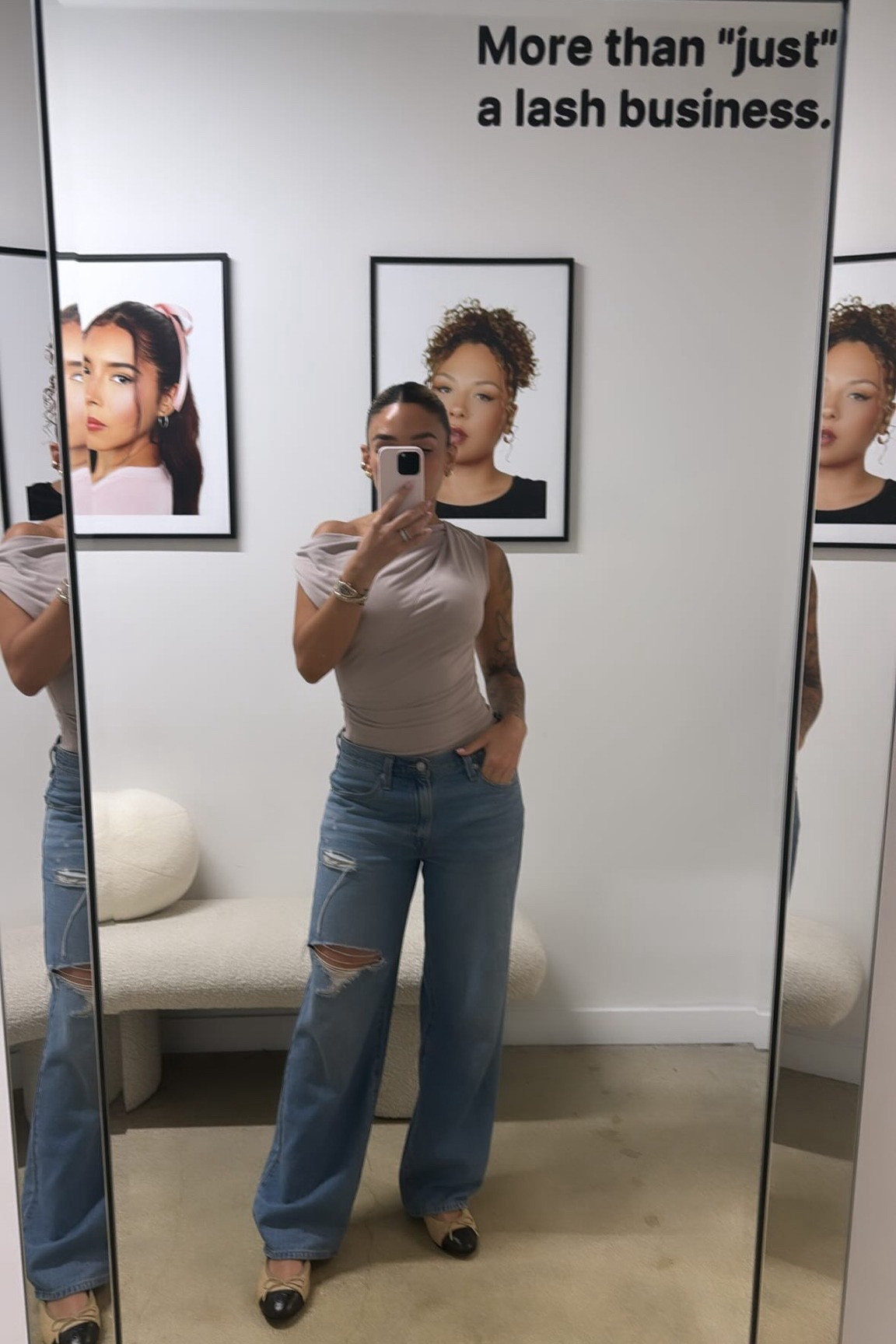 I couldn’t find this shirt!:( but linked the baggy dad jeans :)