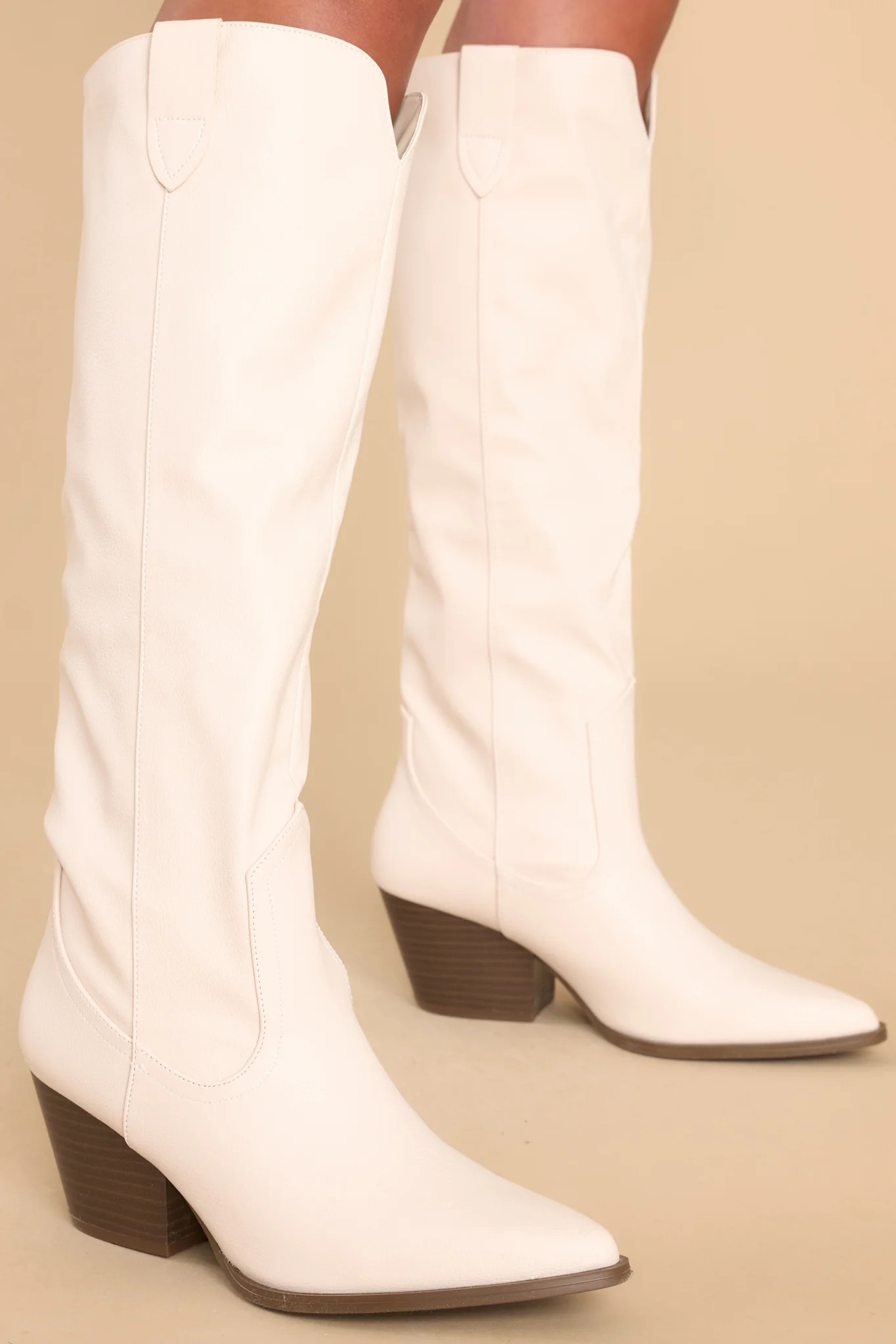 Back To My Roots Ivory Boots | Red Dress 