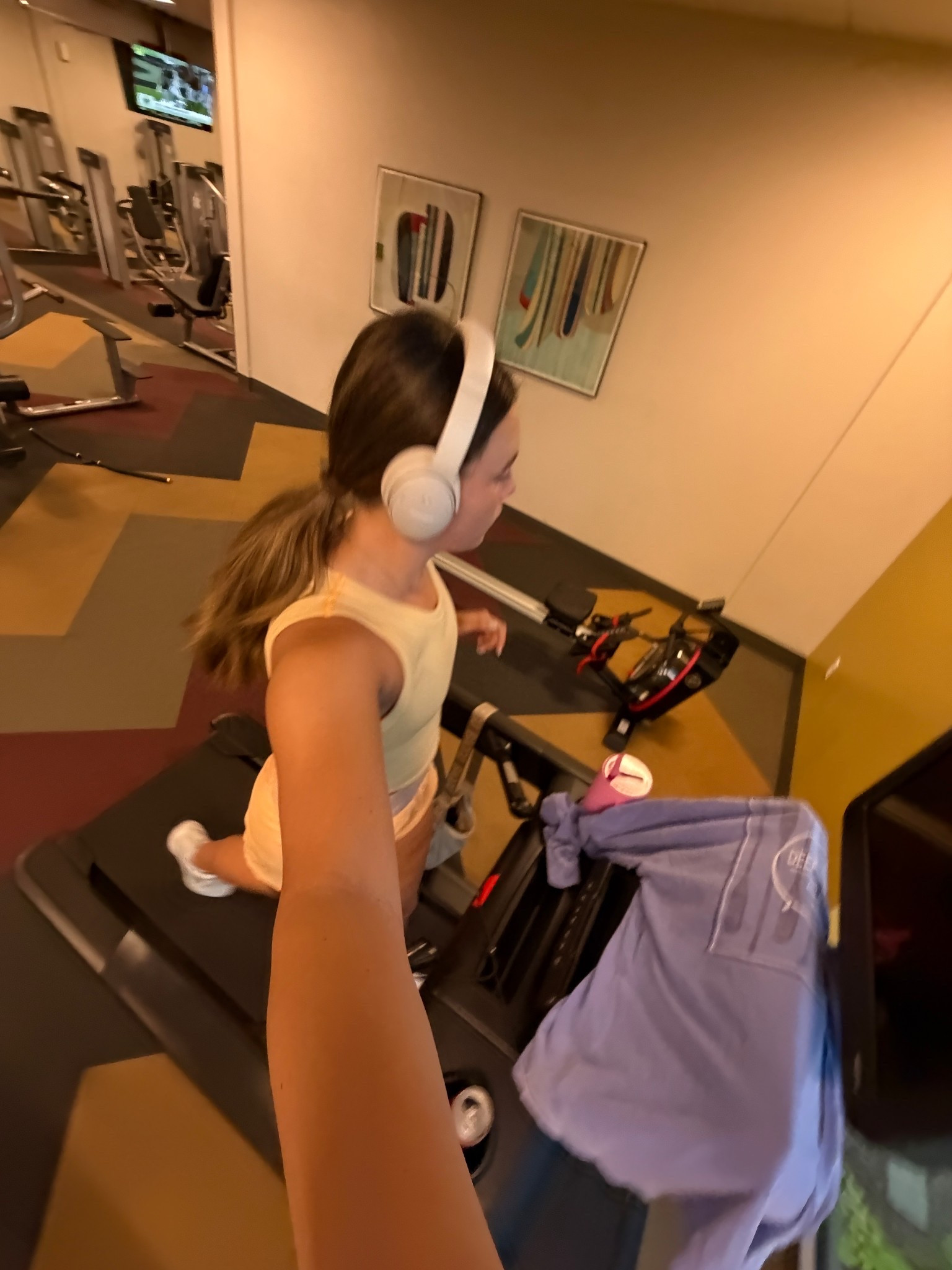 run fit 🧡🧡

#LTKfitnessgoals #LTKootd #LTKActive