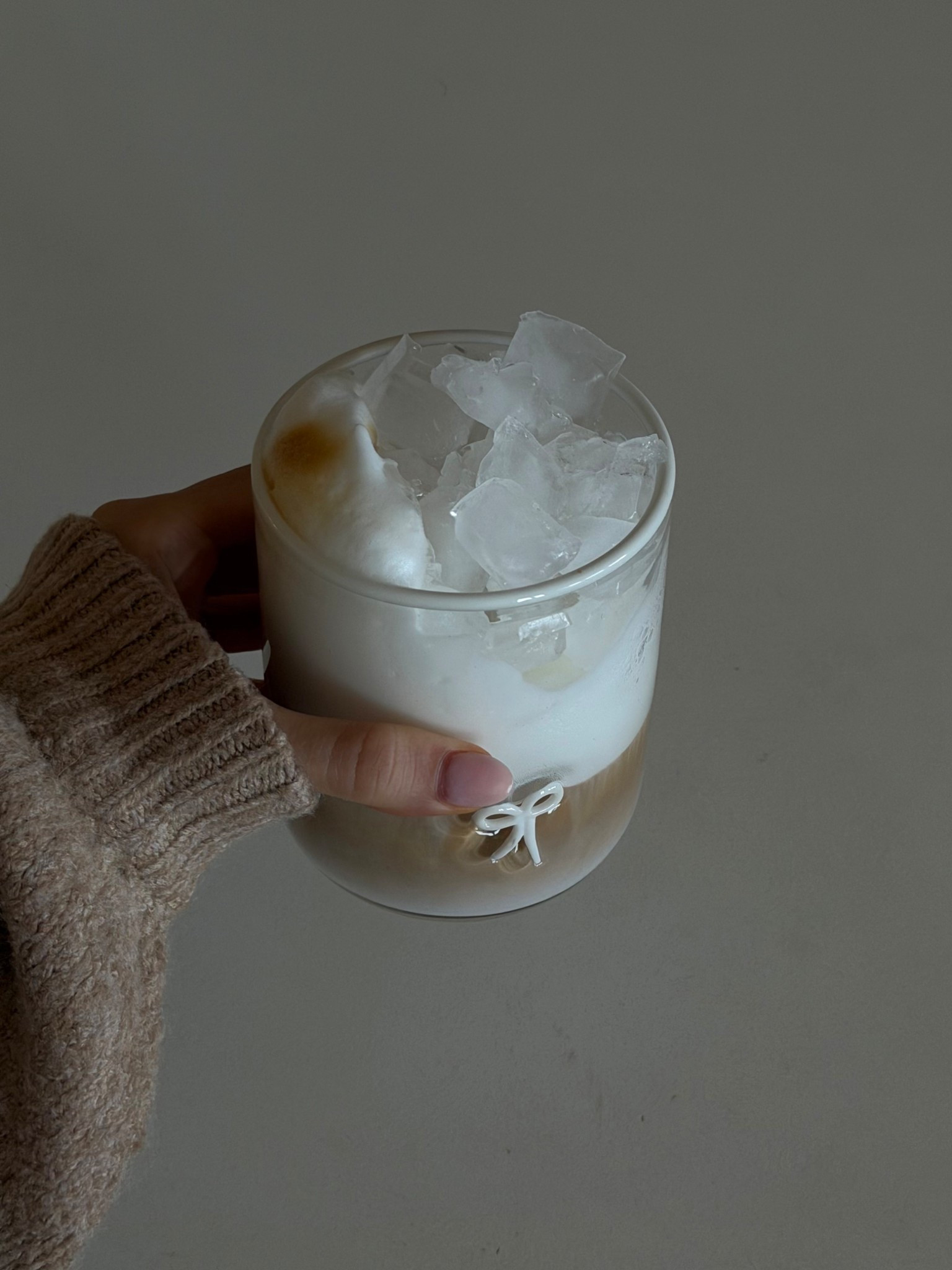 Iced coffee glass cup - Anthropologie - kitchen finds - coffee corner - Amazon home 

#LTKmorningroutine #LTKHome #LTKdayinmylife
