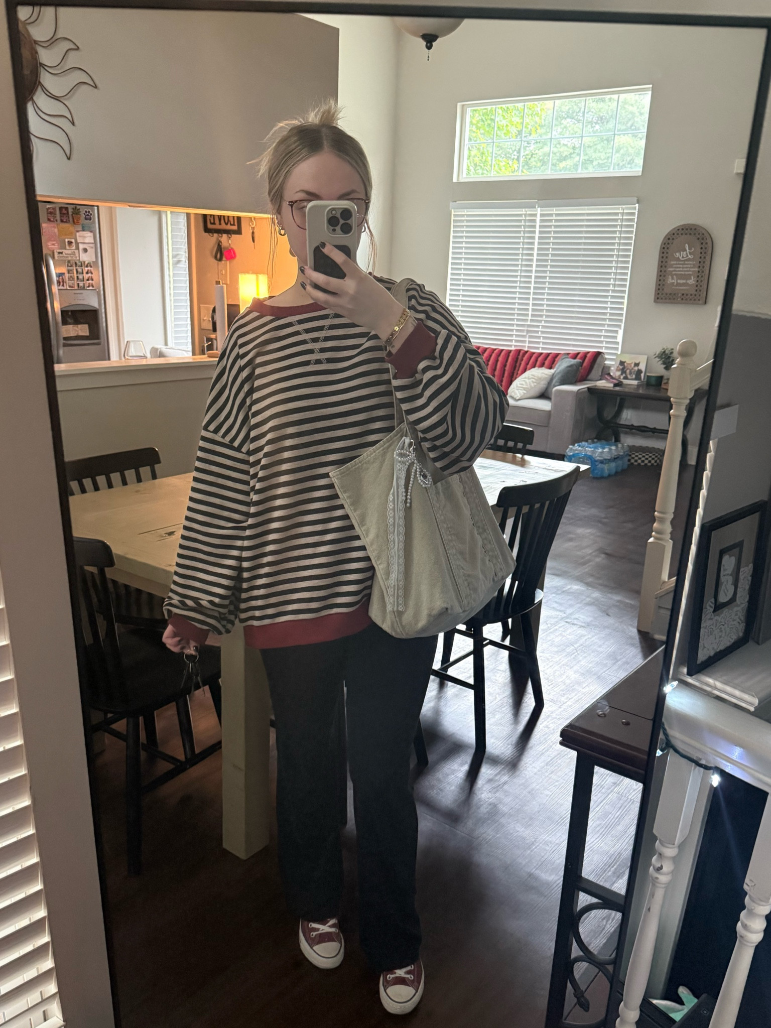 striped crew neck & converse

#LTKStyleTip #LTKWorkwear #LTKFindsUnder50