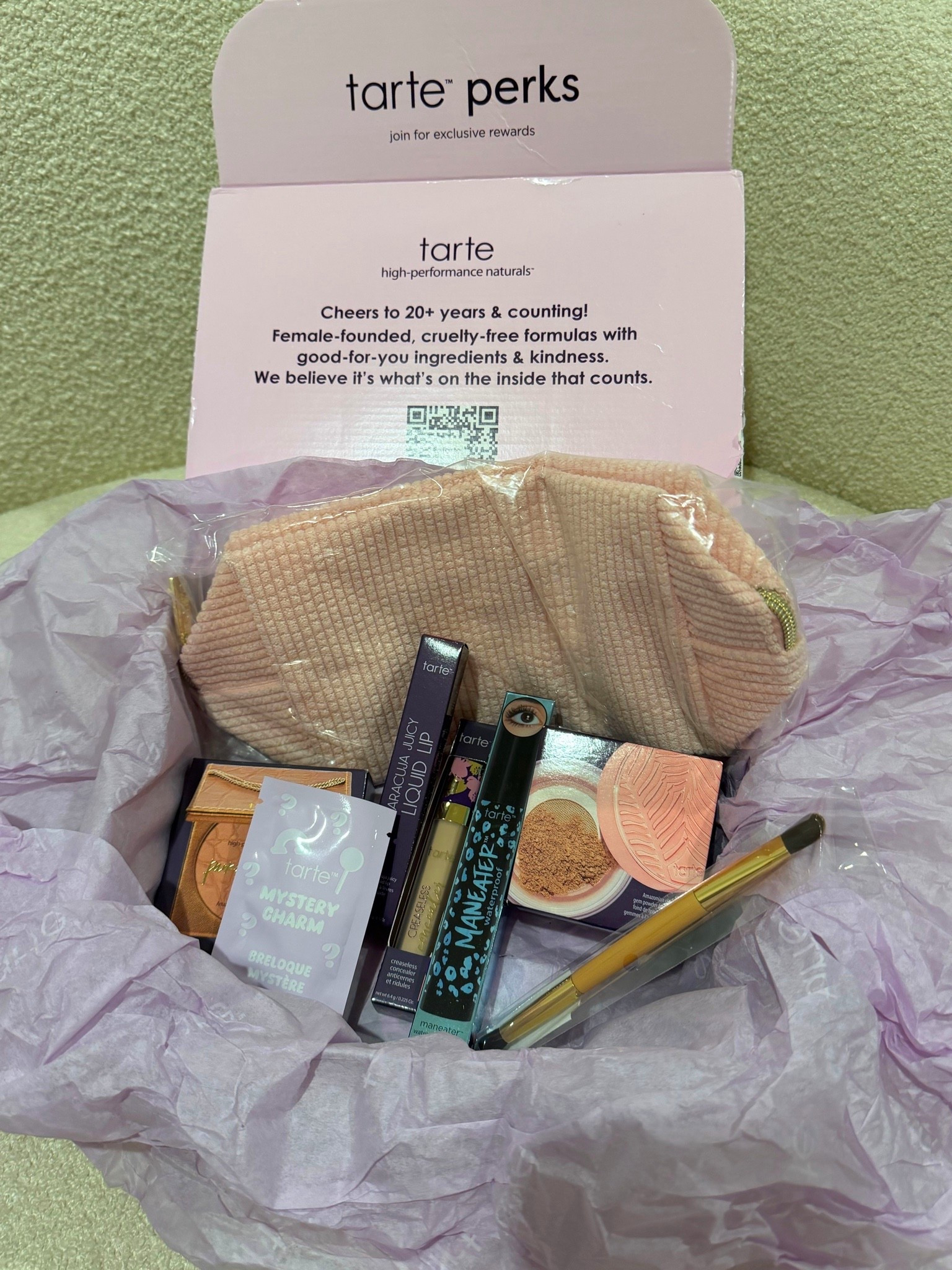 Don’t forget the @Tarte sale for $5 minis and $10 lips is still going on 💜💜😍😍 #LTKtarte #LTKmakeup #LTKfavs #LTKbeauty #LTKsale

#LTKSaleAlert #LTKBeauty #LTKTravel