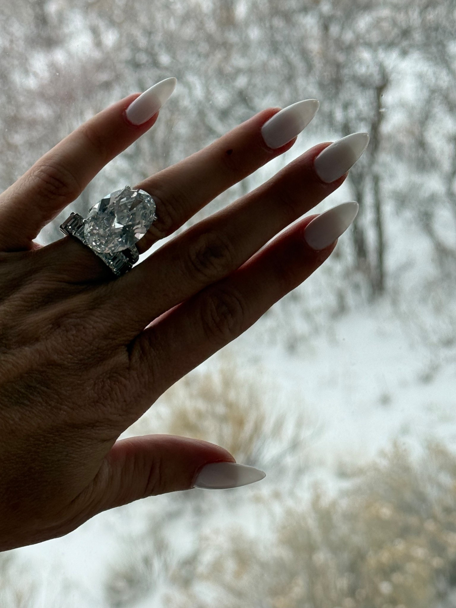 They remind me of snow 🤍🤍

#LTKselfcare #LTKBeauty