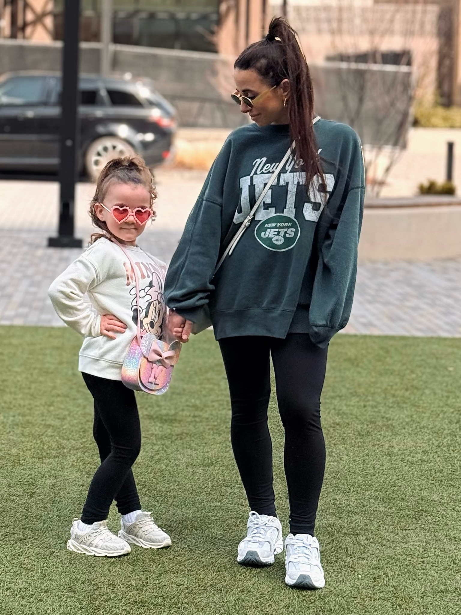 Jets sweater 

I’m 113 lbs and 4’11 wearing a size XS

#LTKPetite #LTKBeauty #LTKActive