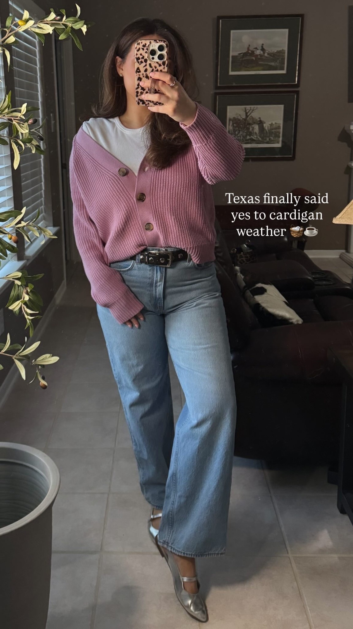 Fall outfit idea 🍂 Cozy oversized cardigan, wide leg jeans, and neutral heels — the perfect casual yet chic look for Texas fall weather. 


Thanksgiving 

#falloutfit #cardiganoutfit #widelegjeans #fallfashion #ltkfall #ltkfashion #ltkstyle #texasstyle

#LTKStyleTip #LTKFindsUnder100 #LTKSeasonal