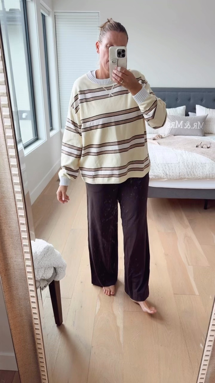 Yellow and brown color combo!!

Super soft lightweight sweater from Aerie will be a closet staple this fall.

Sweater, aerie sweater, aerie sale, fall outfits, fall sweater

#LTKfall #LTKstyletip #LTKover50style