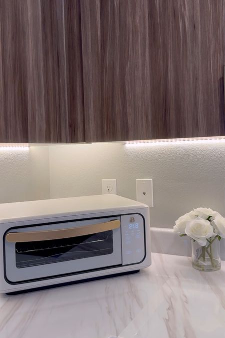 Beautiful by Drew Barrymore toaster oven 🤍✨

#LTKGiftGuide #LTKhome