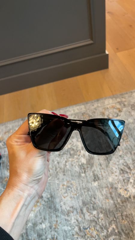 New  Quay sunglasses 10/10

Sunglasses For women-cat eye sunglasses-black sunglasses-sunglasses under $100

#LTKSeasonal #LTKstyletip