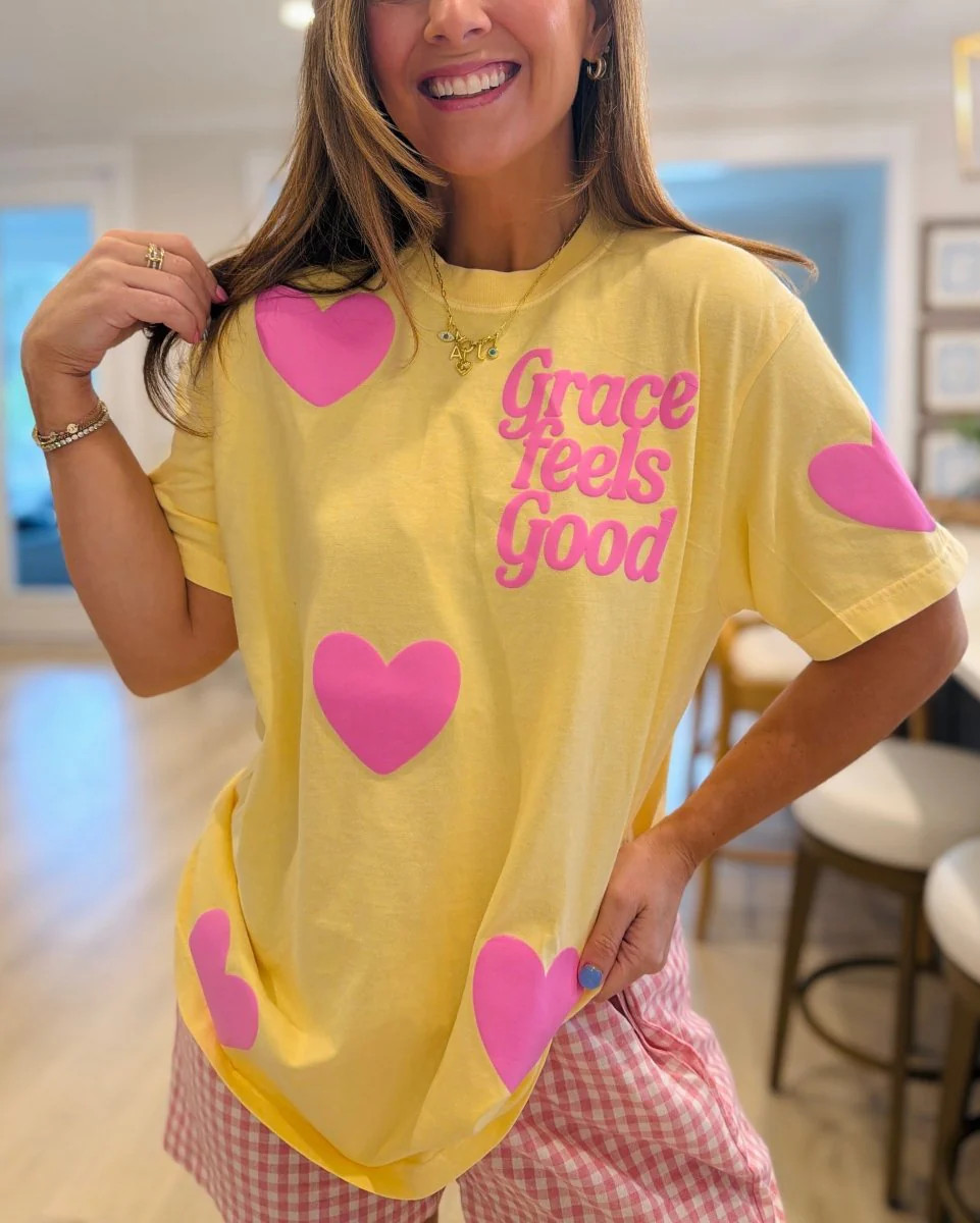 PUFF 'Grace Feels Good' Heart Pop T-Shirt | United Monograms