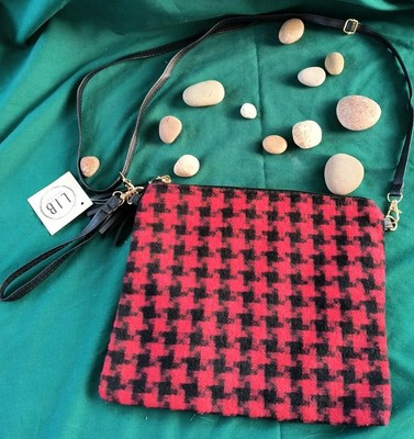 LIB New York Purse Buffalo Plaid Print Wristlet Small Zip Purse Long Strap NEW | eBay | eBay US