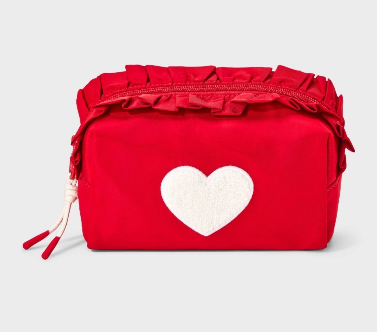 New heart cosmetic pouch at Target

Valentine’s Day. Kids. Girls. Beauty. Gift ideas  

#LTKBeauty #LTKKids #LTKSeasonal