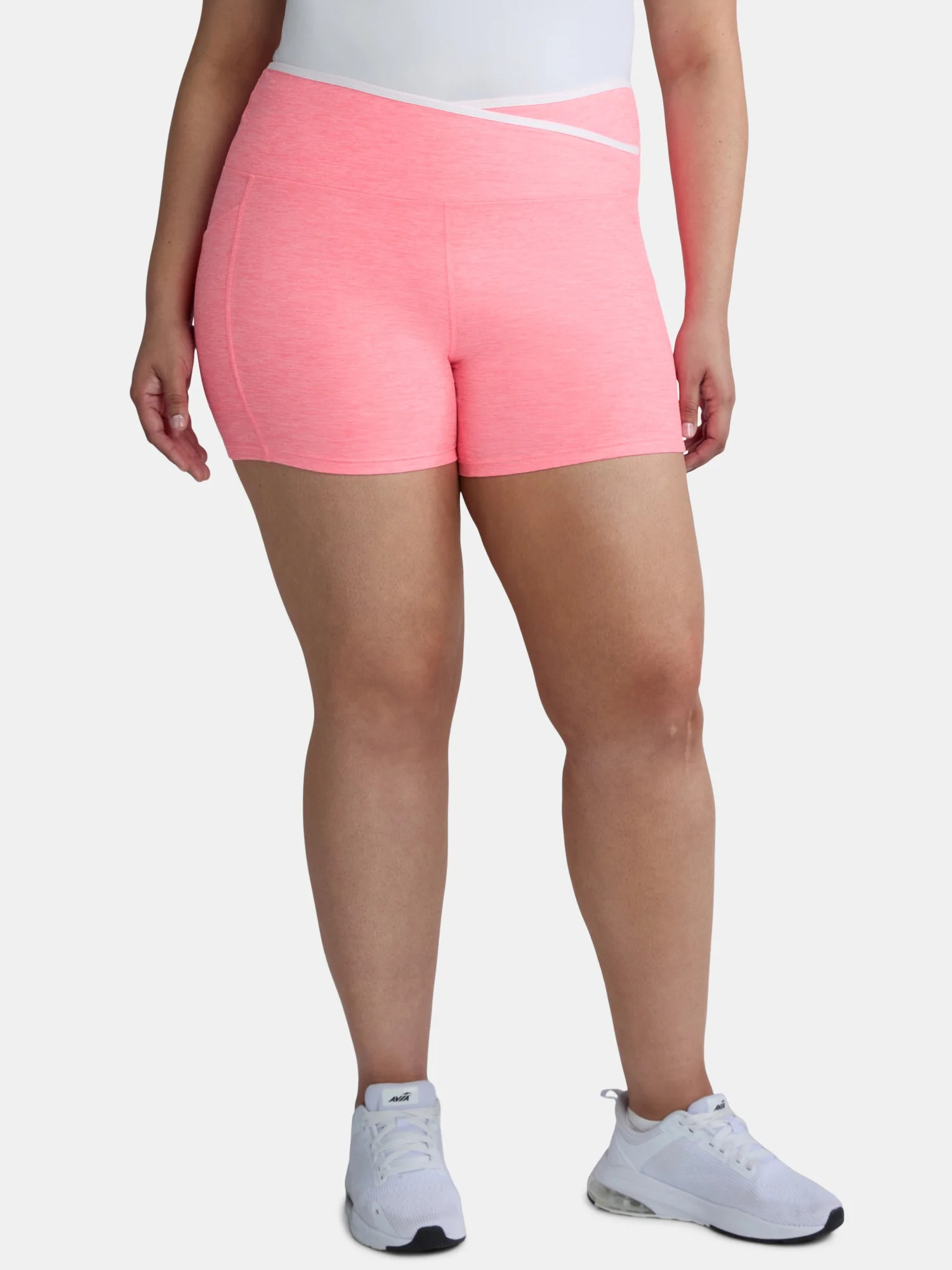Athletic Works Women's and Women's Plus ButterCore Tipped Bike Shorts, Sizes XS-4X | Walmart (US)