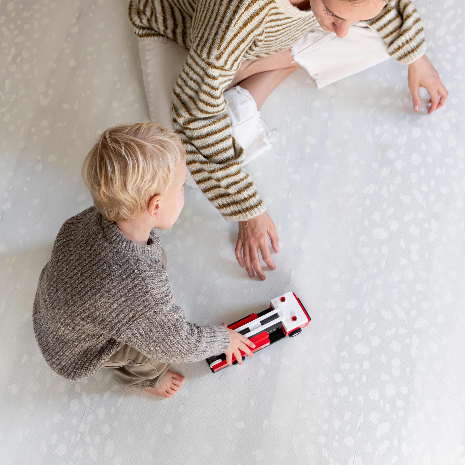 Gray and White Baby Play Mat - Fawn in Moonrock | House of Noa | House of Noa