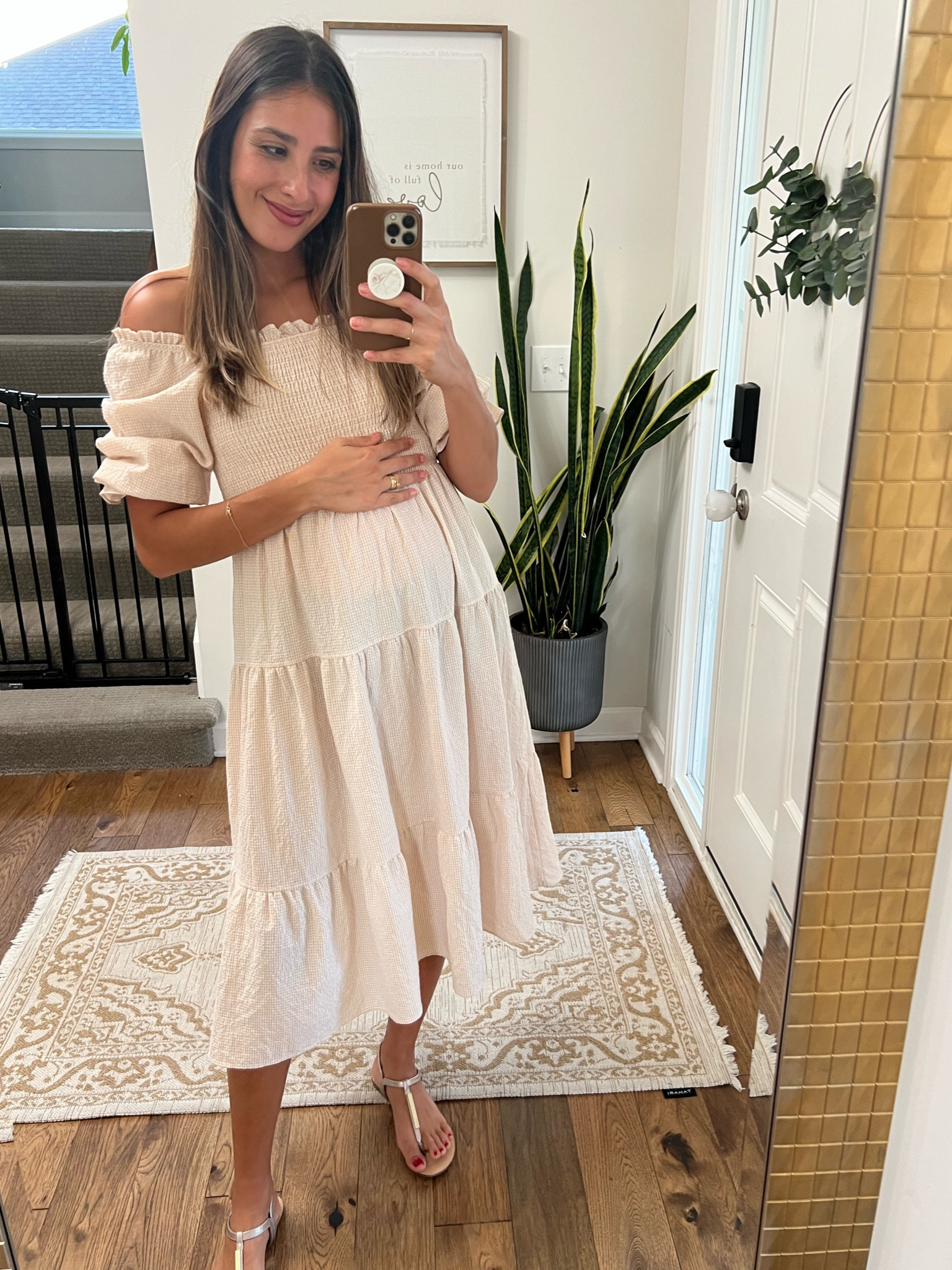 Sunday bump pic 🫶🤰🏻
#pregnantstyle #bumpstyle #pregnancy 

#LTKunder50 #LTKfamily #LTKbump