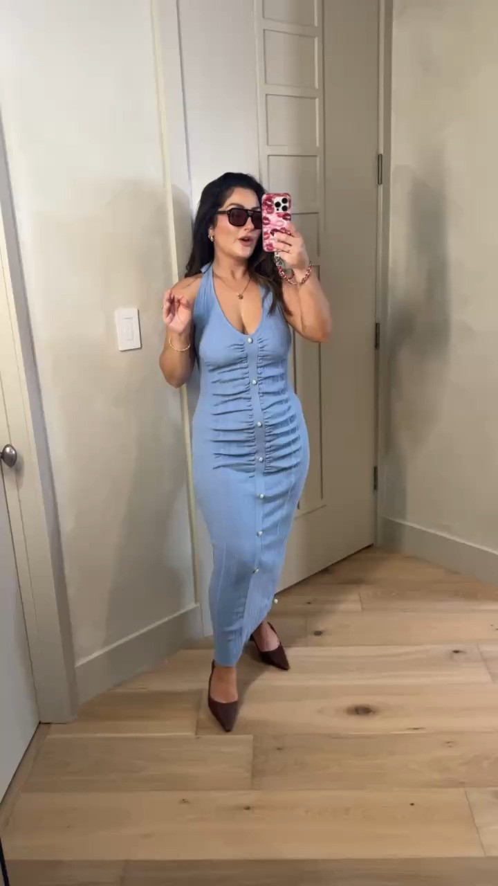 TRENDING: Baby blue

Dress size small 

5’0” 140lbs  

 

#LTKootd #LTKPetite #LTKTravel