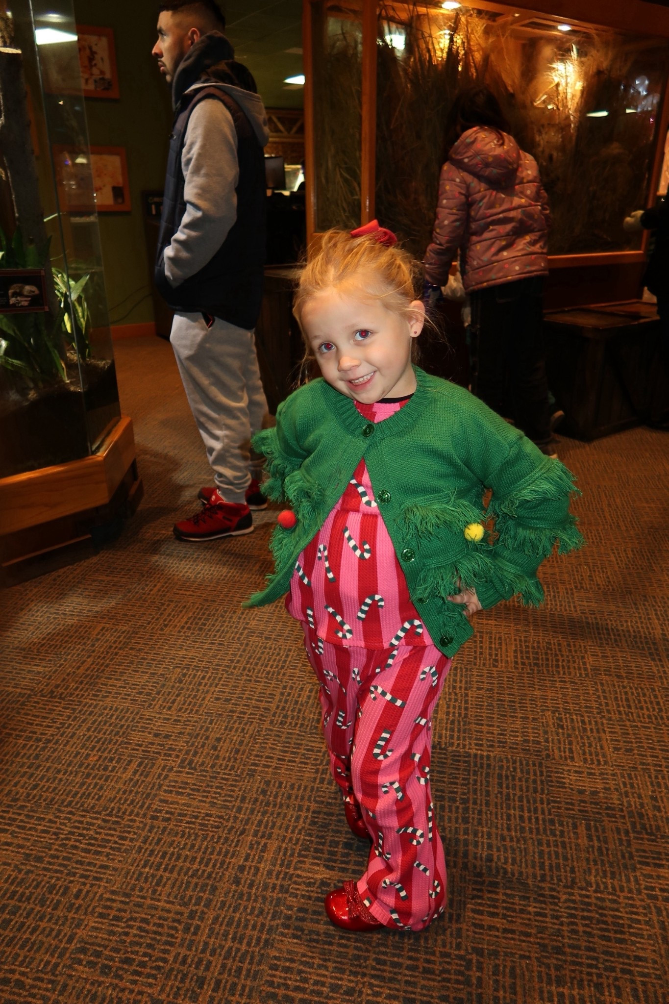 feelin festive ❤️✨🎄

#LTKHoliday #LTKKids