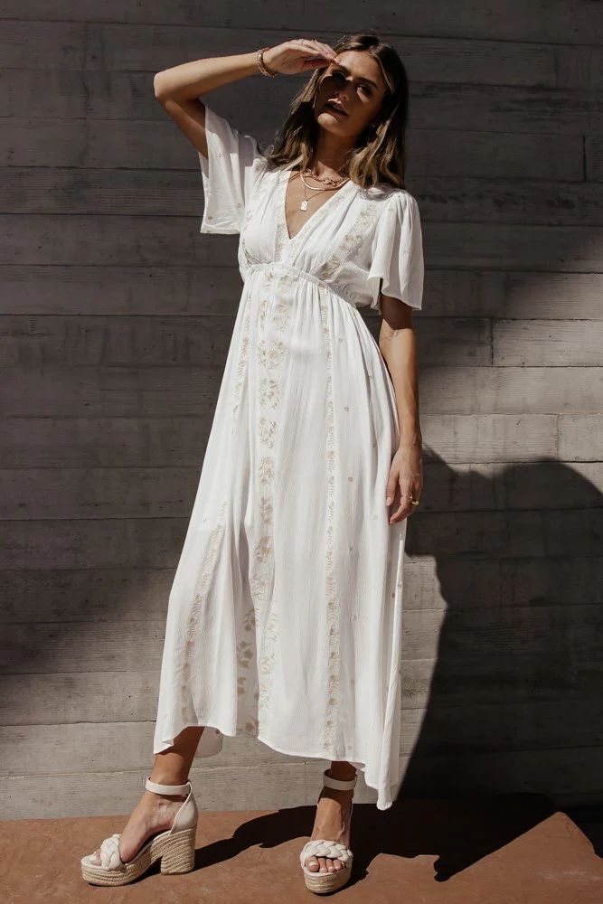 Lyla Embroidered Dress in White - böhme | Bohme