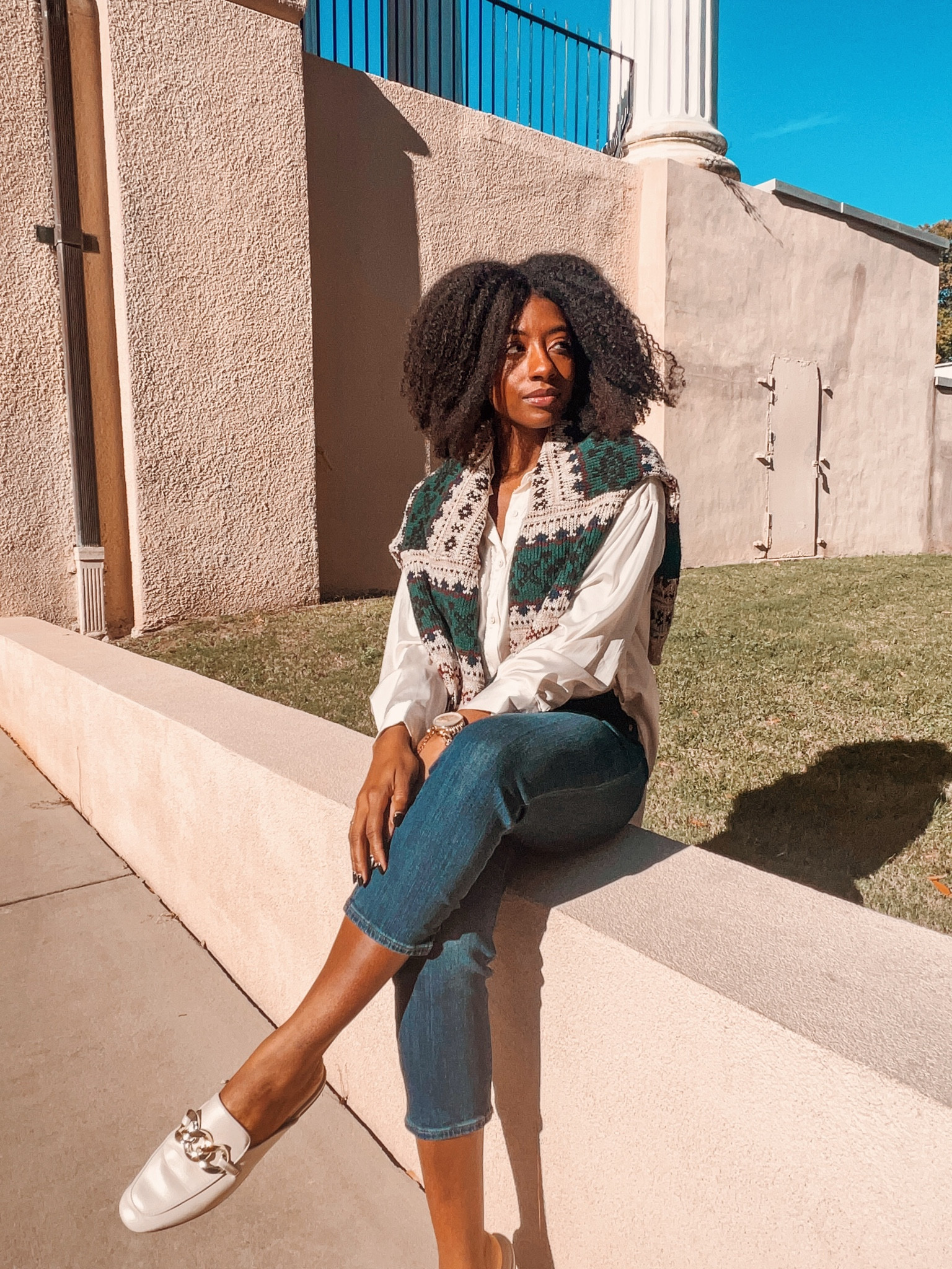 Coastal Grandma Aesthetic Inspired Outfit 🐚👜☕️

Sweater + button down are thrifted✨

Pinterest inspired fashion, neutral fashion, coastal grandma style, coastal aesthetic, millennial fashion, chunky knit sweater, striped turtle neck, fall trends, fall outfit ideas, white mules 


#LTKtravel #LTKstyletip #LTKshoecrush