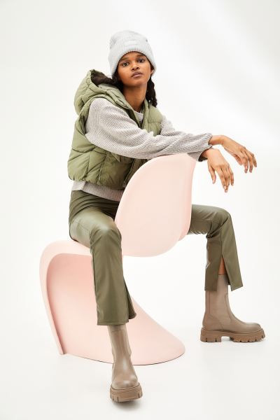 Flared leggings | H&M (UK, MY, IN, SG, PH, TW, HK)