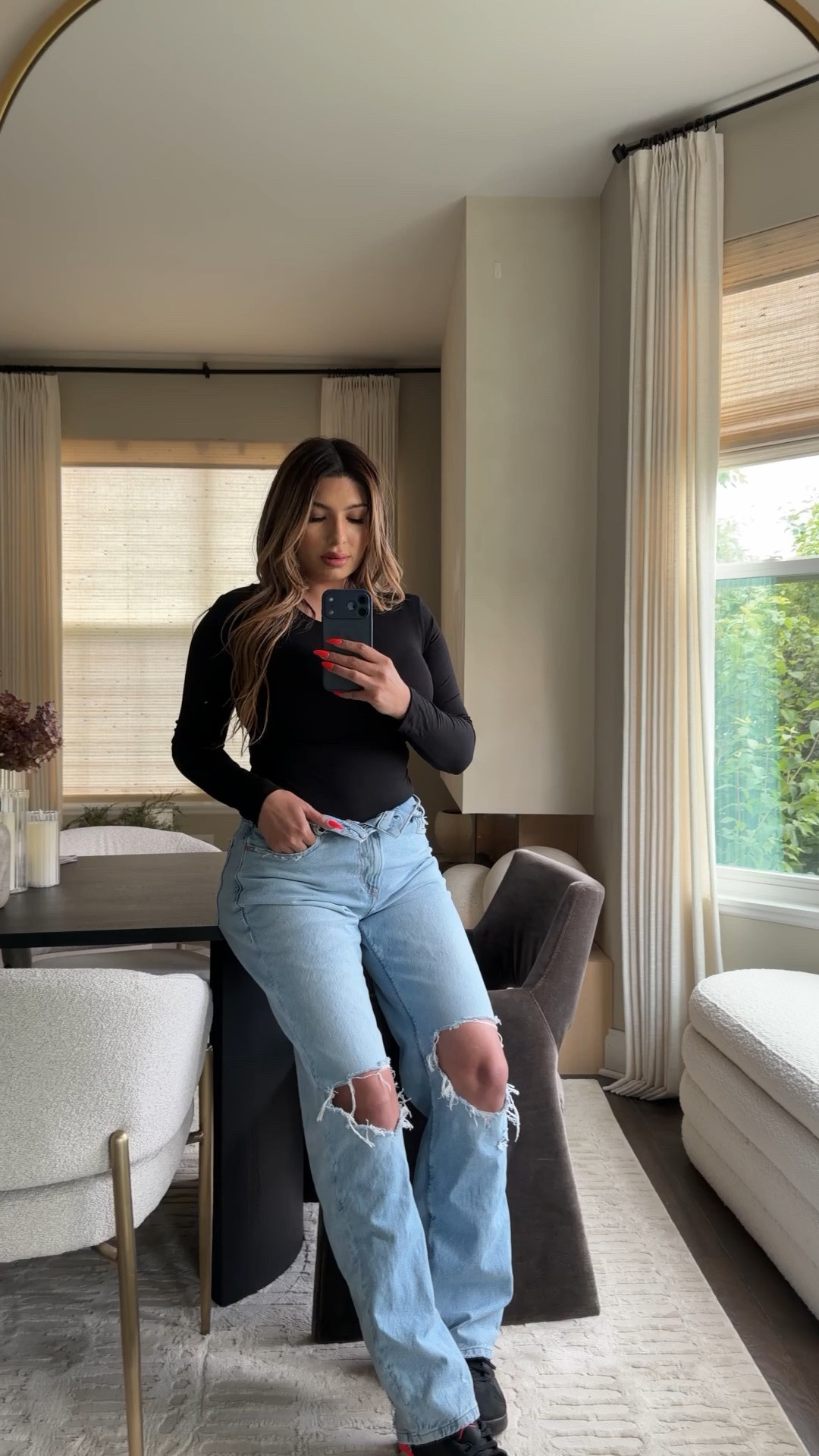 i will do a baggy straight jean and black body suit on repeat💃🏻

5’6 wearing extra long

#LTKootd #LTKTall