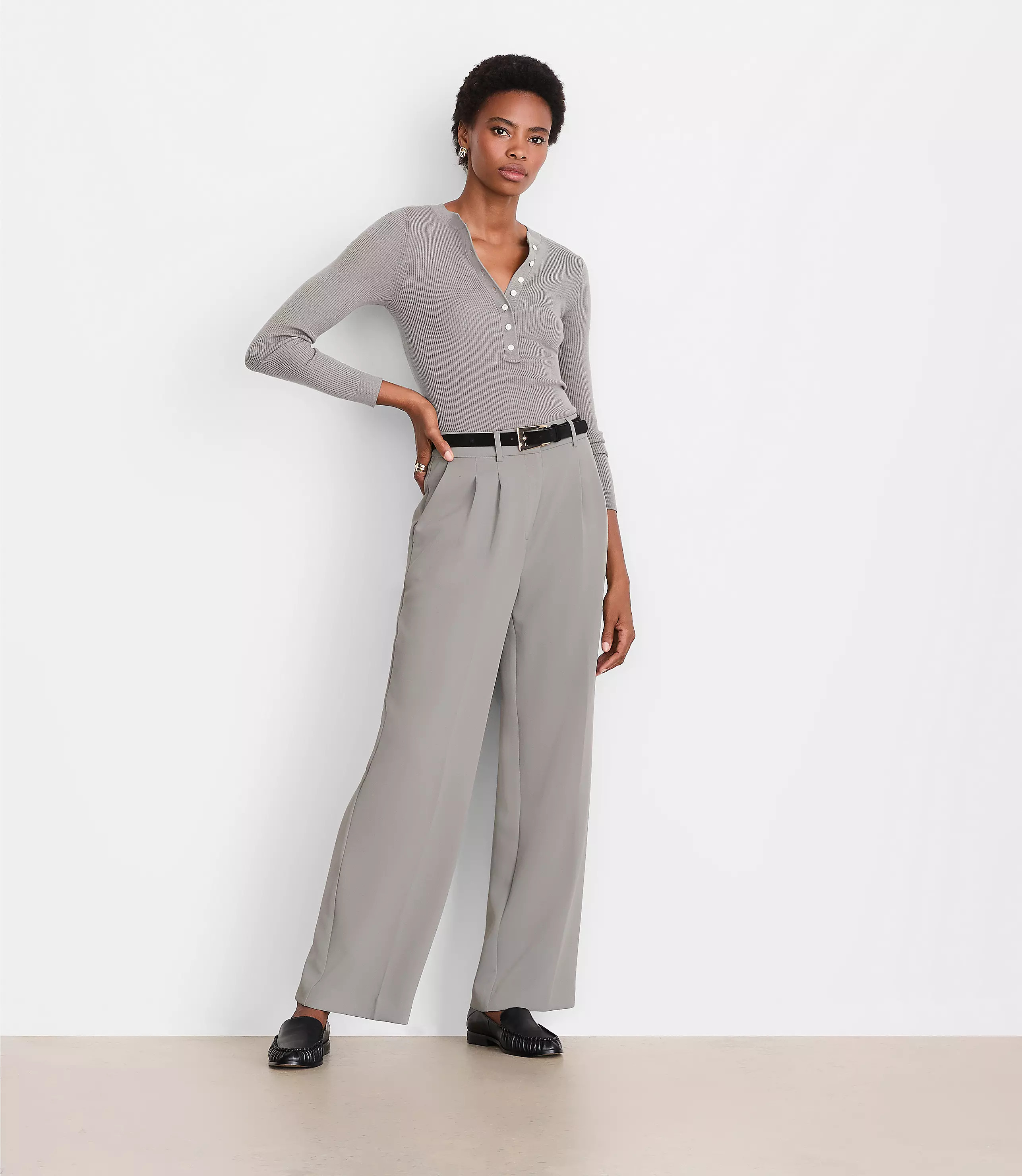 LOFT Versa Crepe Drape Pleated Relaxed Straight Pants | LOFT