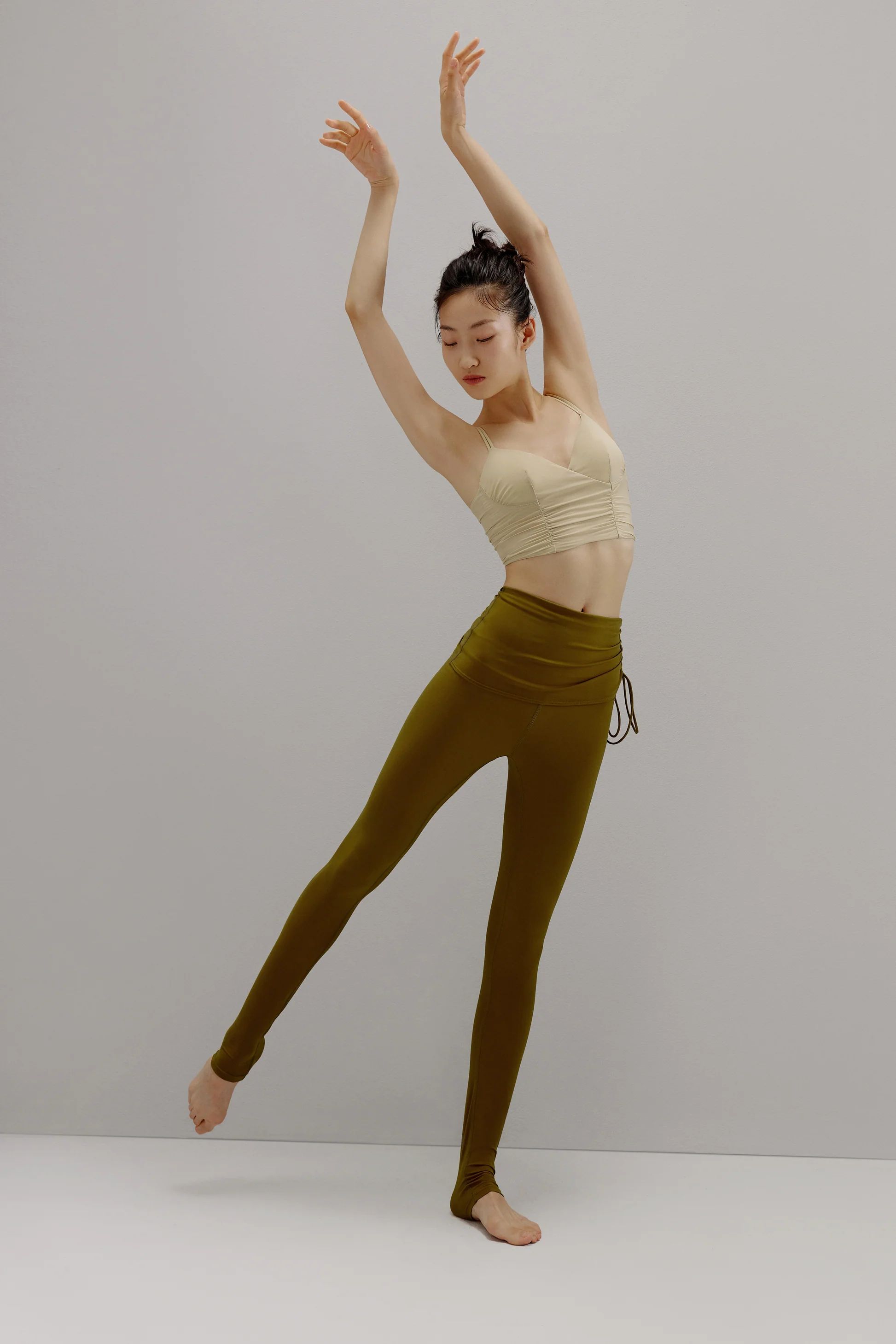 Active Ballet Stirrup Drawstring Leggings | NEIWAI