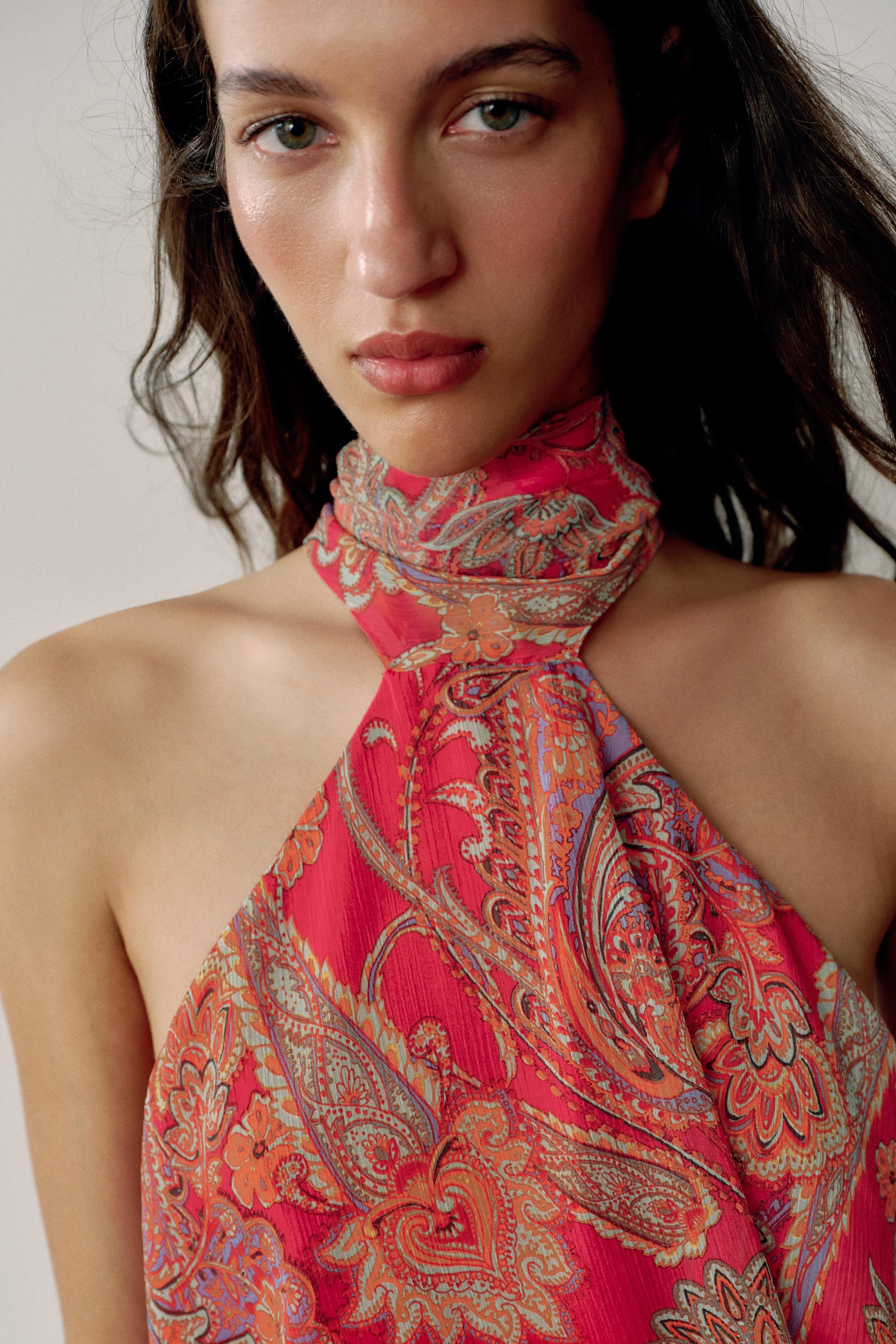 TIE HALTER TOP | Zara US