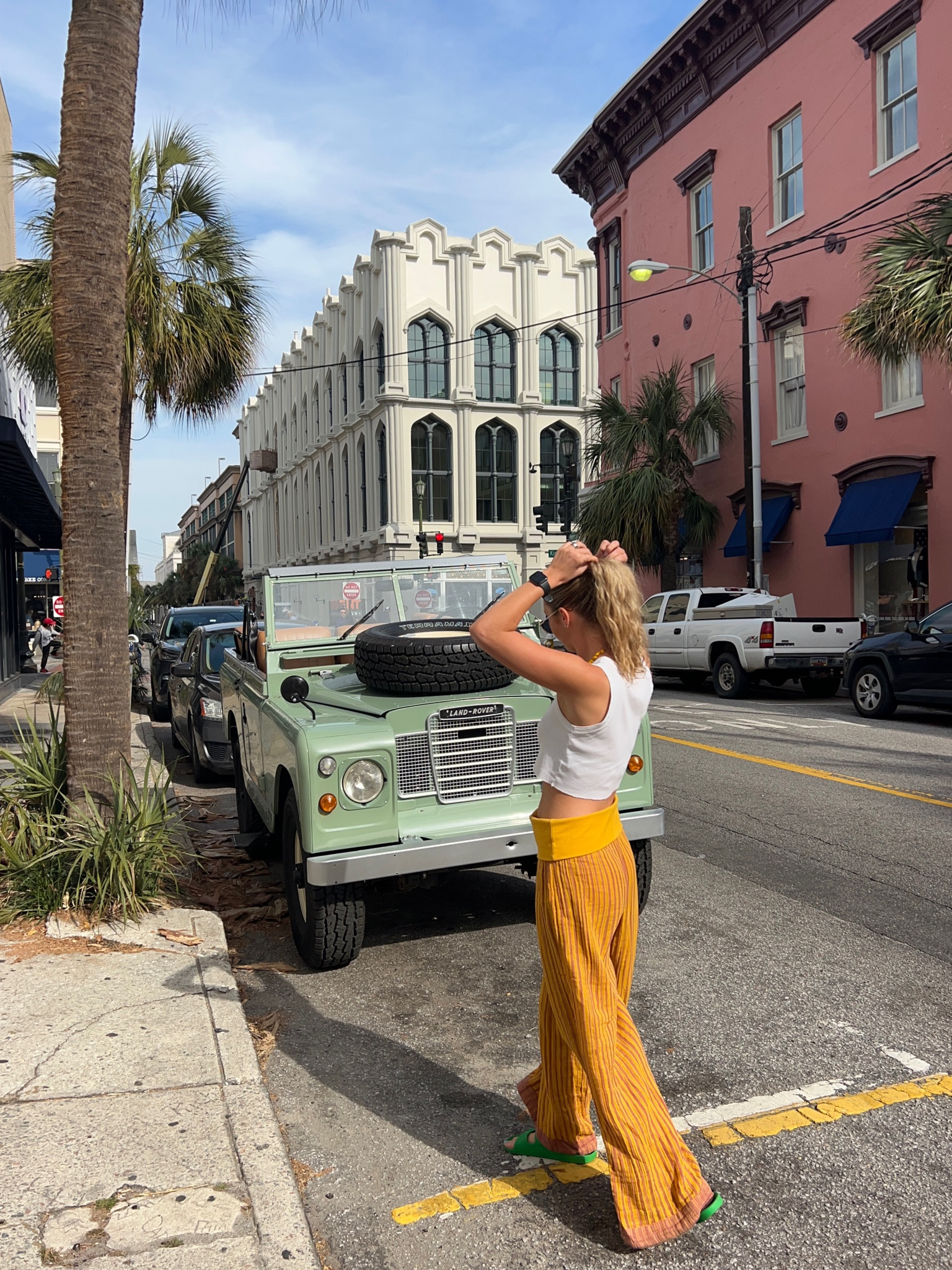 walking around in charleston🌞🌞 perfect spring break location with the most comfortable free people pants!! 

#LTKstyletip #LTKfindsunder100 #LTKSpringSale