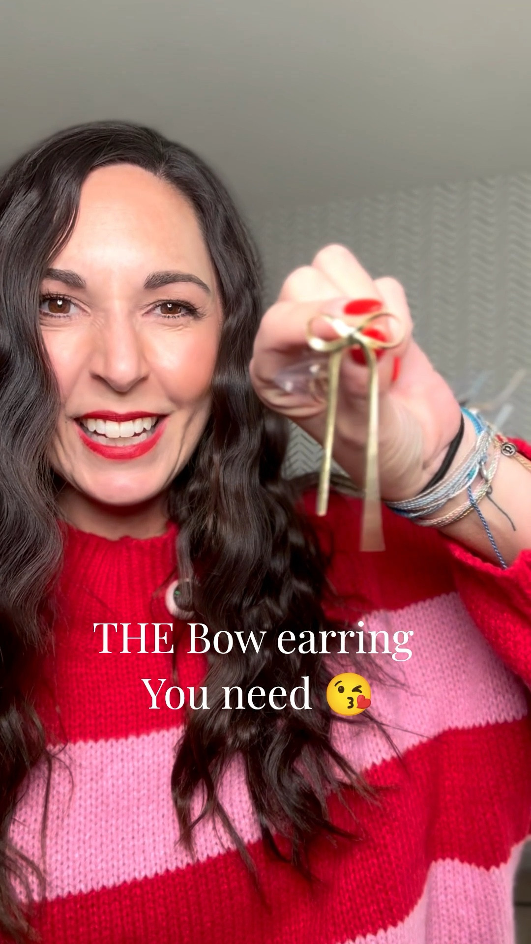 I’m in LOVE!! This bow earring delivered!! It was everything I wanted. Omg- add it to your holiday wardrobe and beyond!!


#LTKGiftGuide #LTKHoliday #LTKFindsUnder50