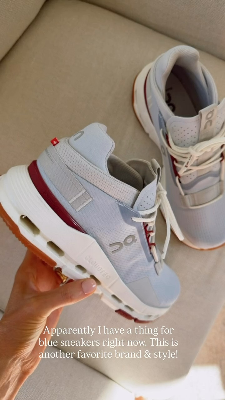 Another one of my favorite sneaker brands! Loving this new color!

Loverly Grey, On Cloud, women’s sneakers, Shopbop

#LTKootd #LTKActive