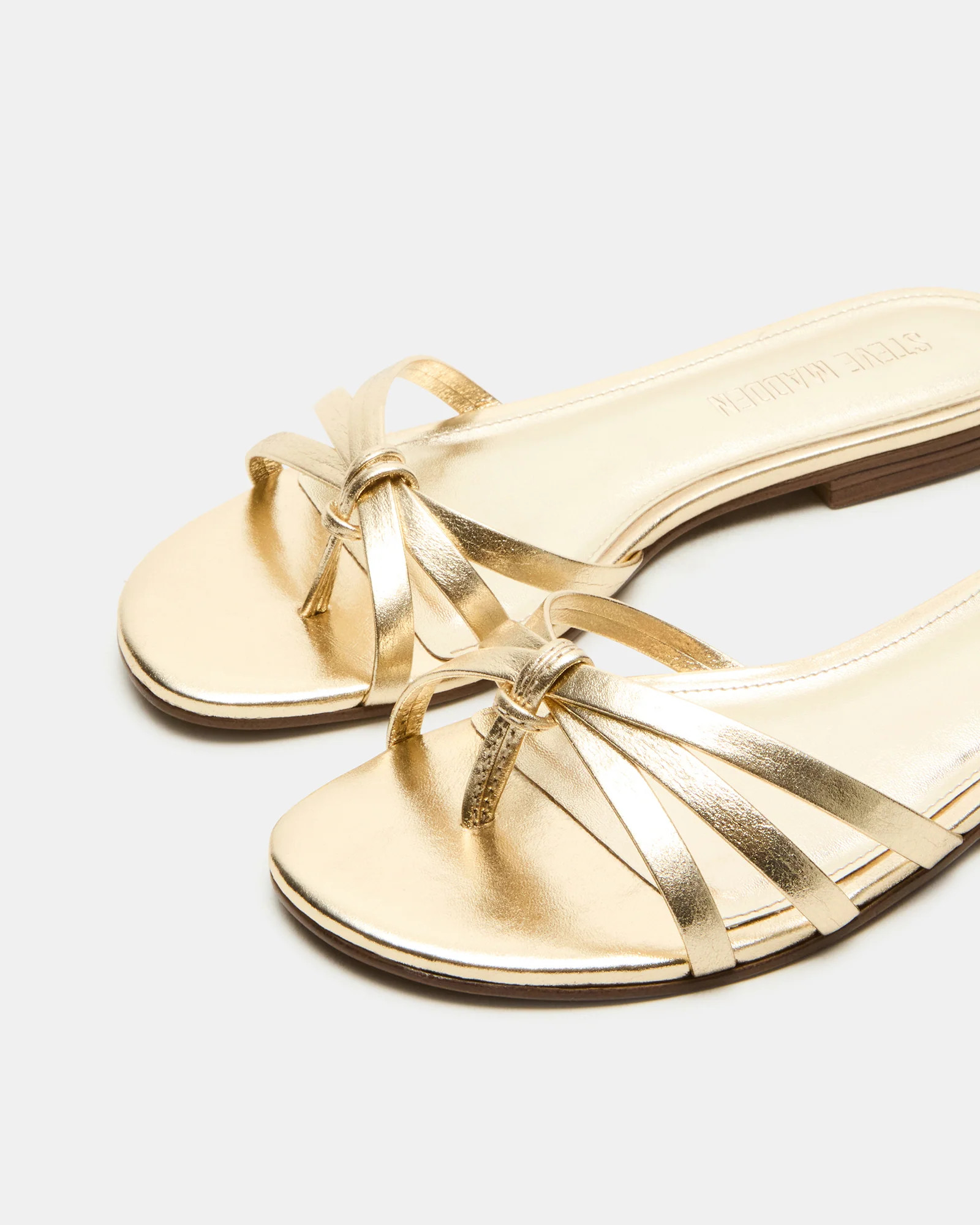 CALISSI Champagne Leather Strappy Women's Slide Sandal | Steve Madden (US)