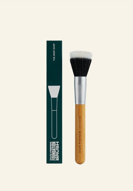 Fresh Nude Foundation Brush | The Body Shop (UK)